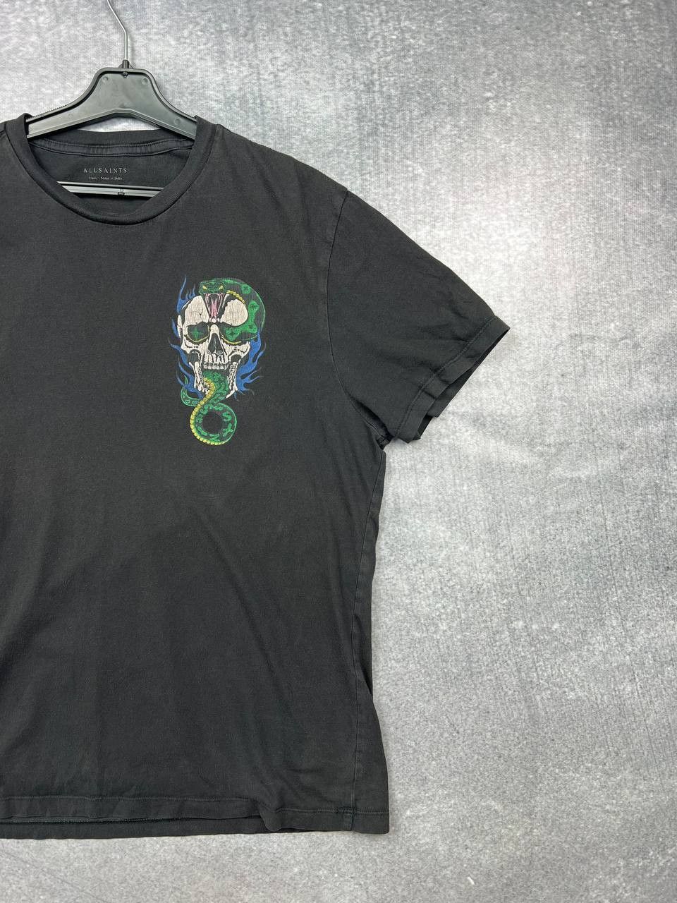 Allsaints × Japanese Brand AllSaints Adder t-shirt in washed black with back print Size US S / EU 44-46 / 1 - 3 Thumbnail