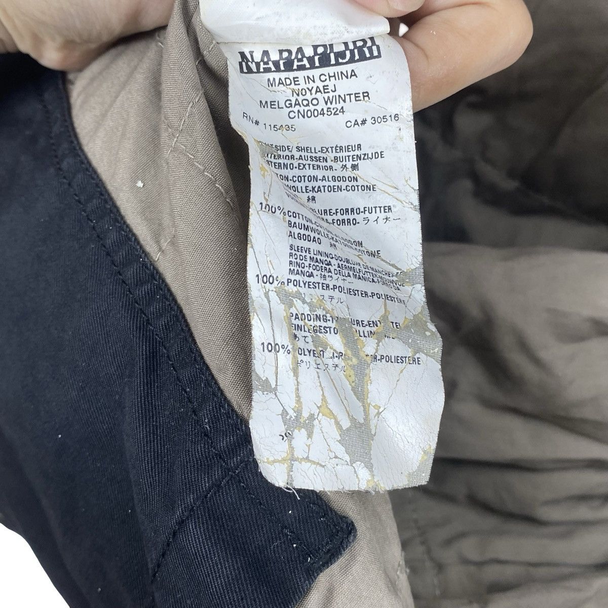 Napapijri Vintage NAPAPIJRI GEOGRAPHIC Expedition Team Padded Zip Size US L / EU 52-54 / 3 - 13 Thumbnail