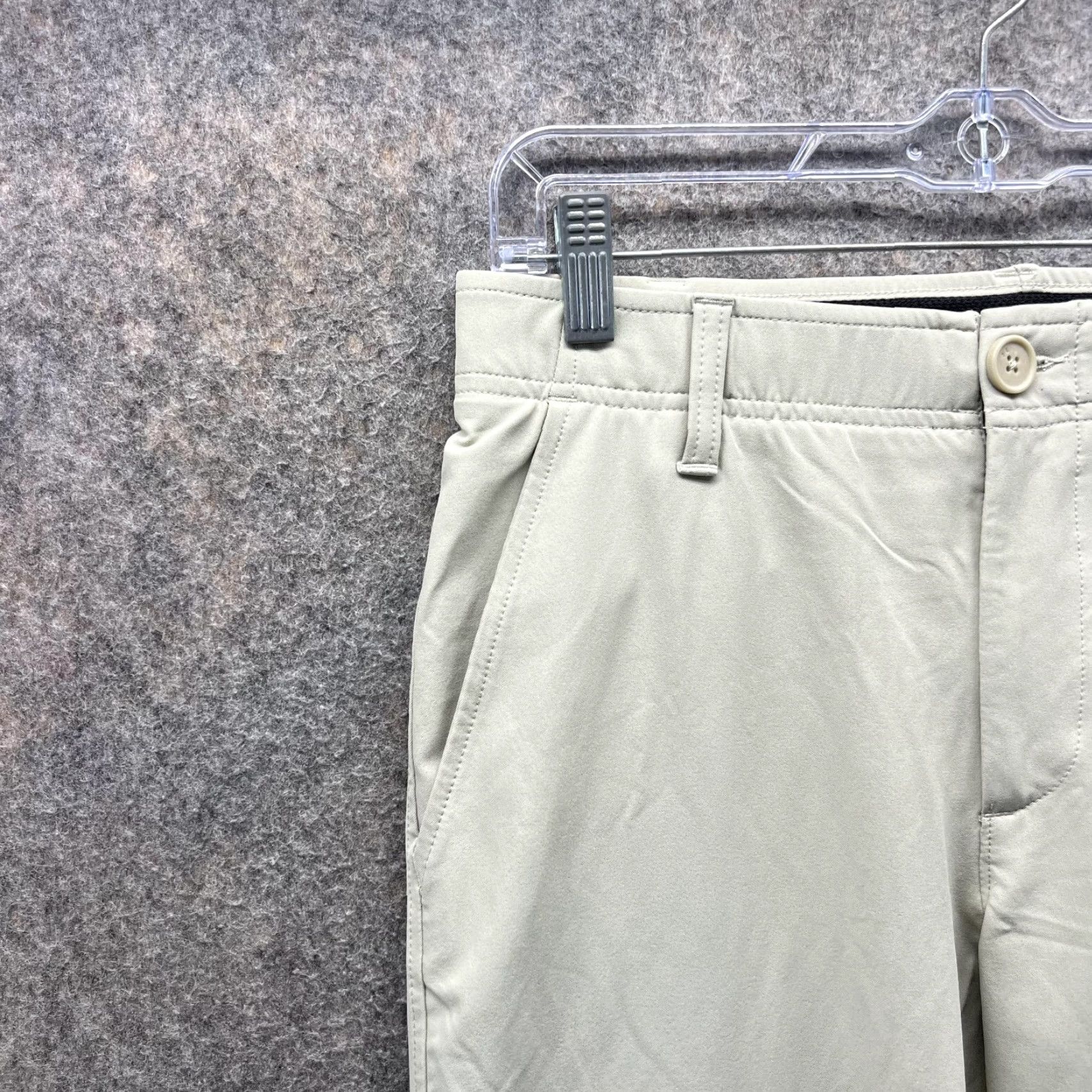 Under Armour Under Armour Pants Men 30x30 Khaki Beige Flat Front Chino Print? No—Beige Flat Front UA Stretch Golf Pants Men 30x30 Regular Size US 30 / EU 46 - 3 Thumbnail