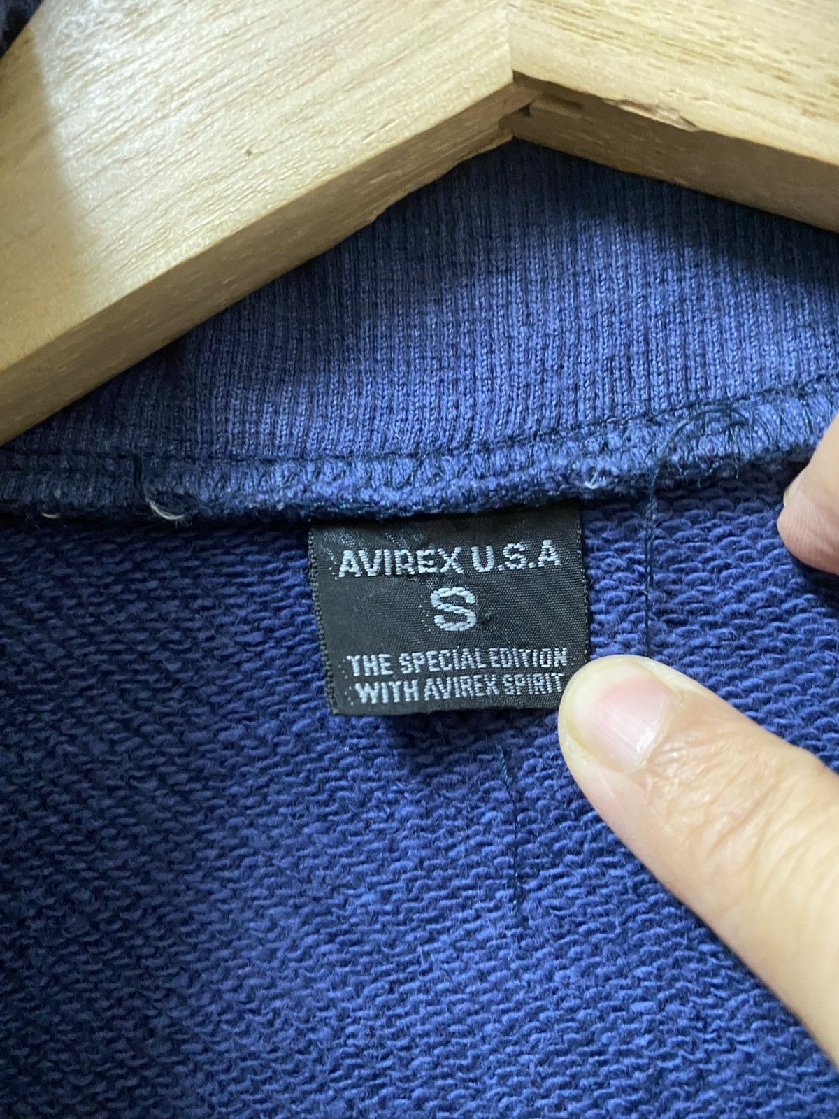 Avirex Avirex Army Air Forces Sweater Zipper Blue Black Size US S / EU 44-46 / 1 - 8 Thumbnail