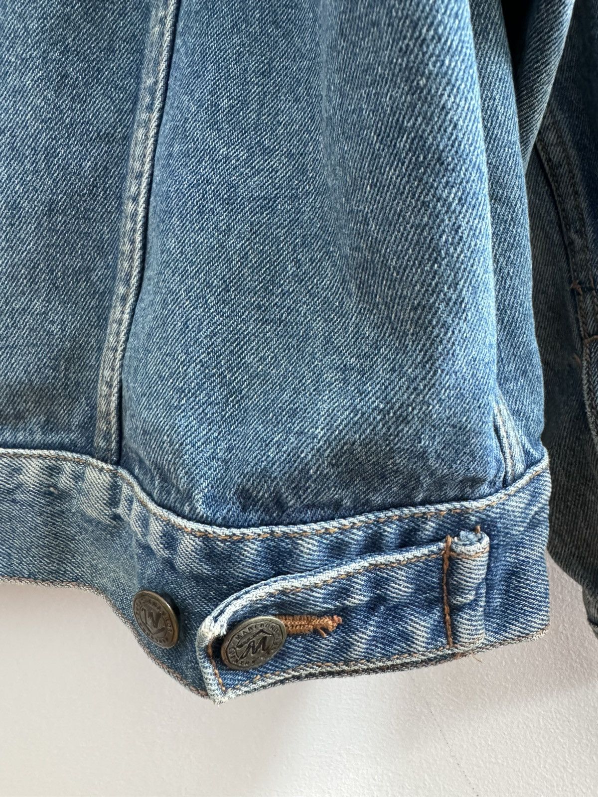 Marlboro × Vintage Vintage Marlboro Denim Jacket Size US XL / EU 56 / 4 - 7 Thumbnail