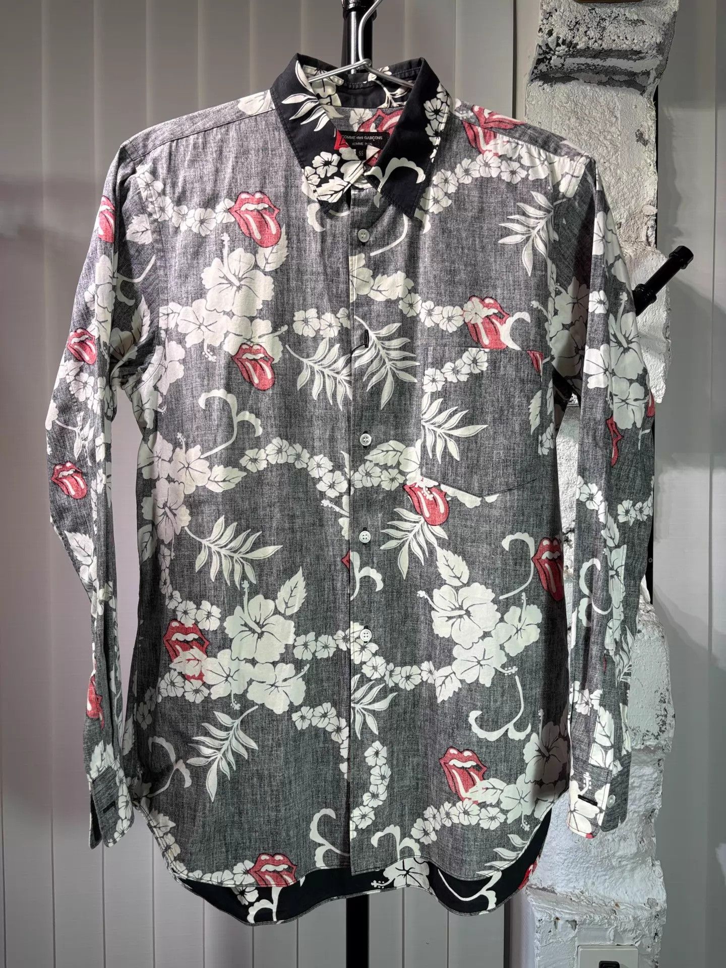 Comme des Garcons CDG Homme Plus 06ss Rolling Stone Black Plant Pattern Shirt Size US XXS / EU 40 - 1 Thumbnail