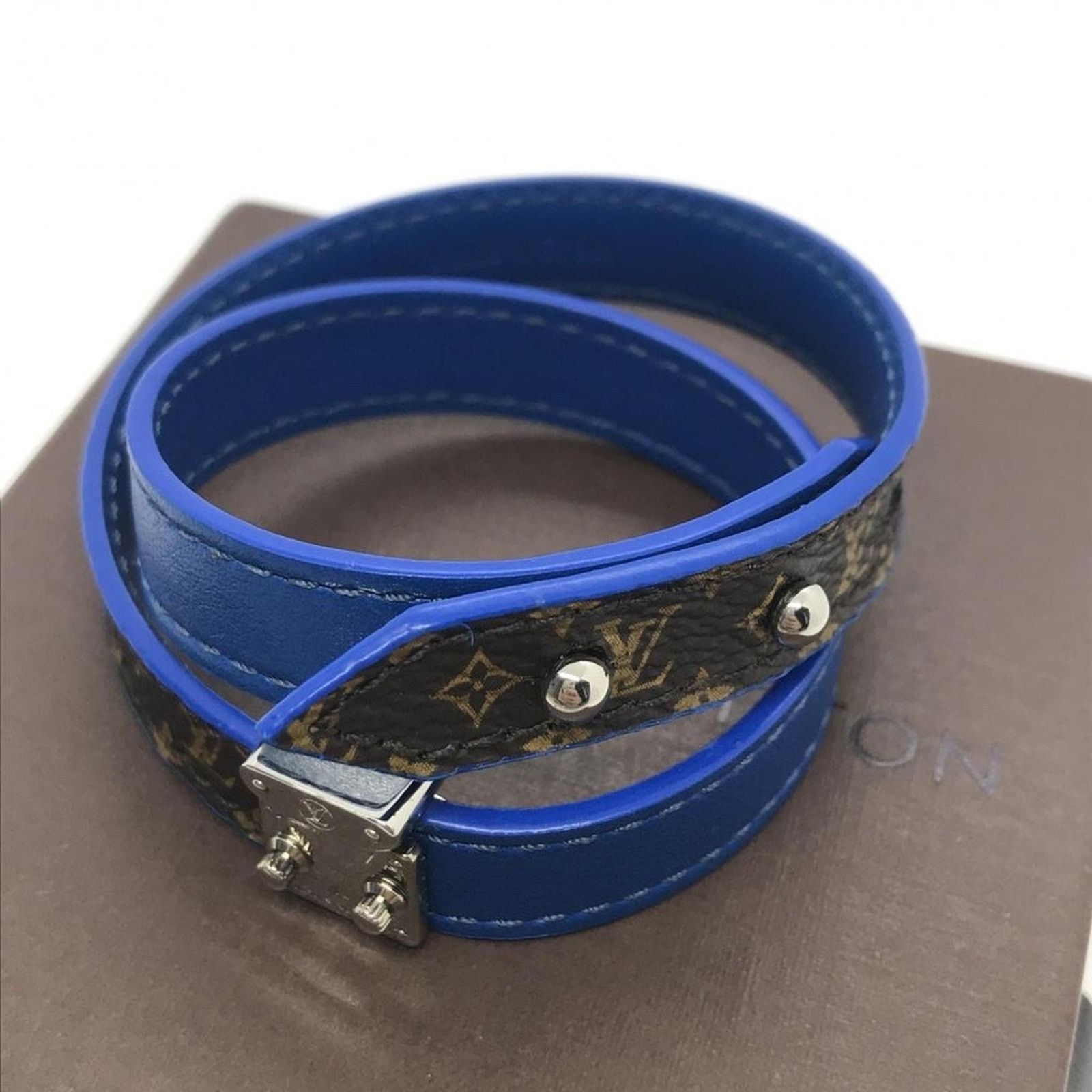 Louis Vuitton Louis VuittonLock It wrap bracelet blue silver monogram auth Size ONE SIZE - 3 Thumbnail