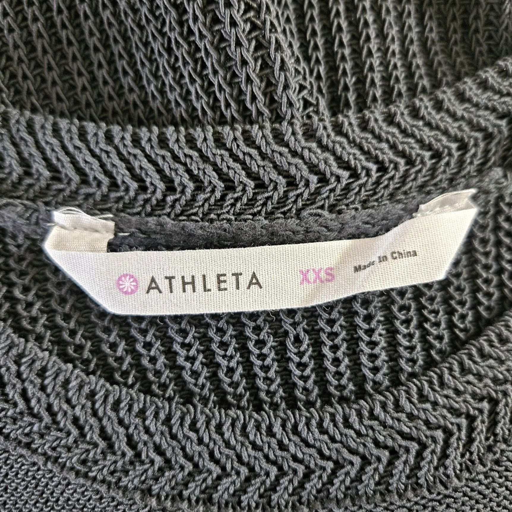 Athleta Athleta Tank Shirt Womens Long and Lean Tunic 2XS Black Knit Sleeveless Pullover Size ONE SIZE - 6 Thumbnail