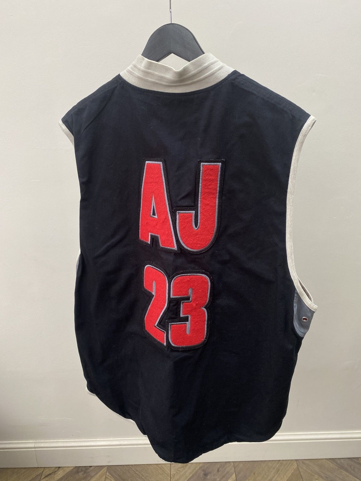 Nike Vintage Black/White Nike Jordan AJ23 Vest (1990's) Size US L / EU 52-54 / 3 - 1 Thumbnail