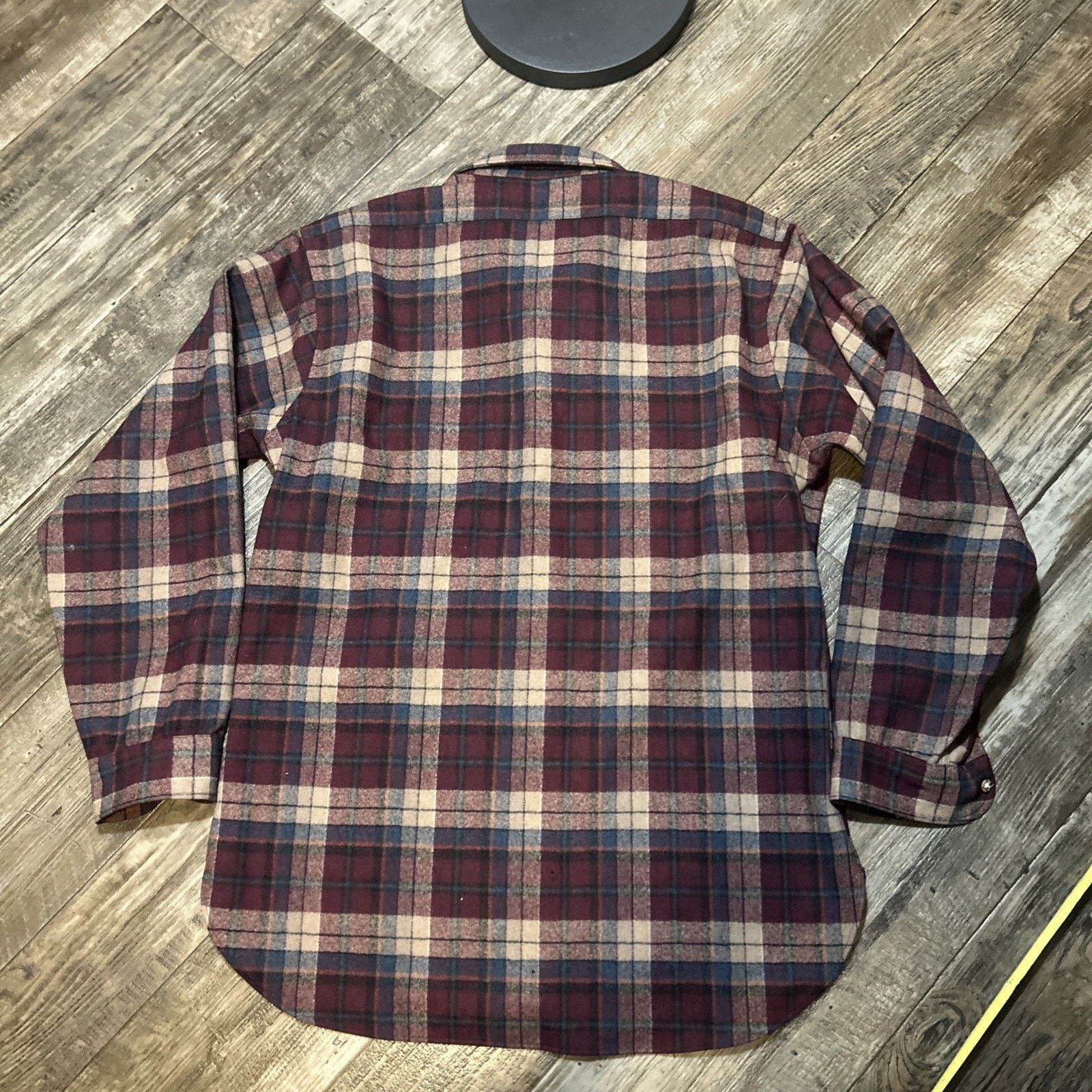 Pendleton Vtg Pendleton Virgin Wool USA Burgundy Plaid Flannel Large Size US L / EU 52-54 / 3 - 4 Thumbnail