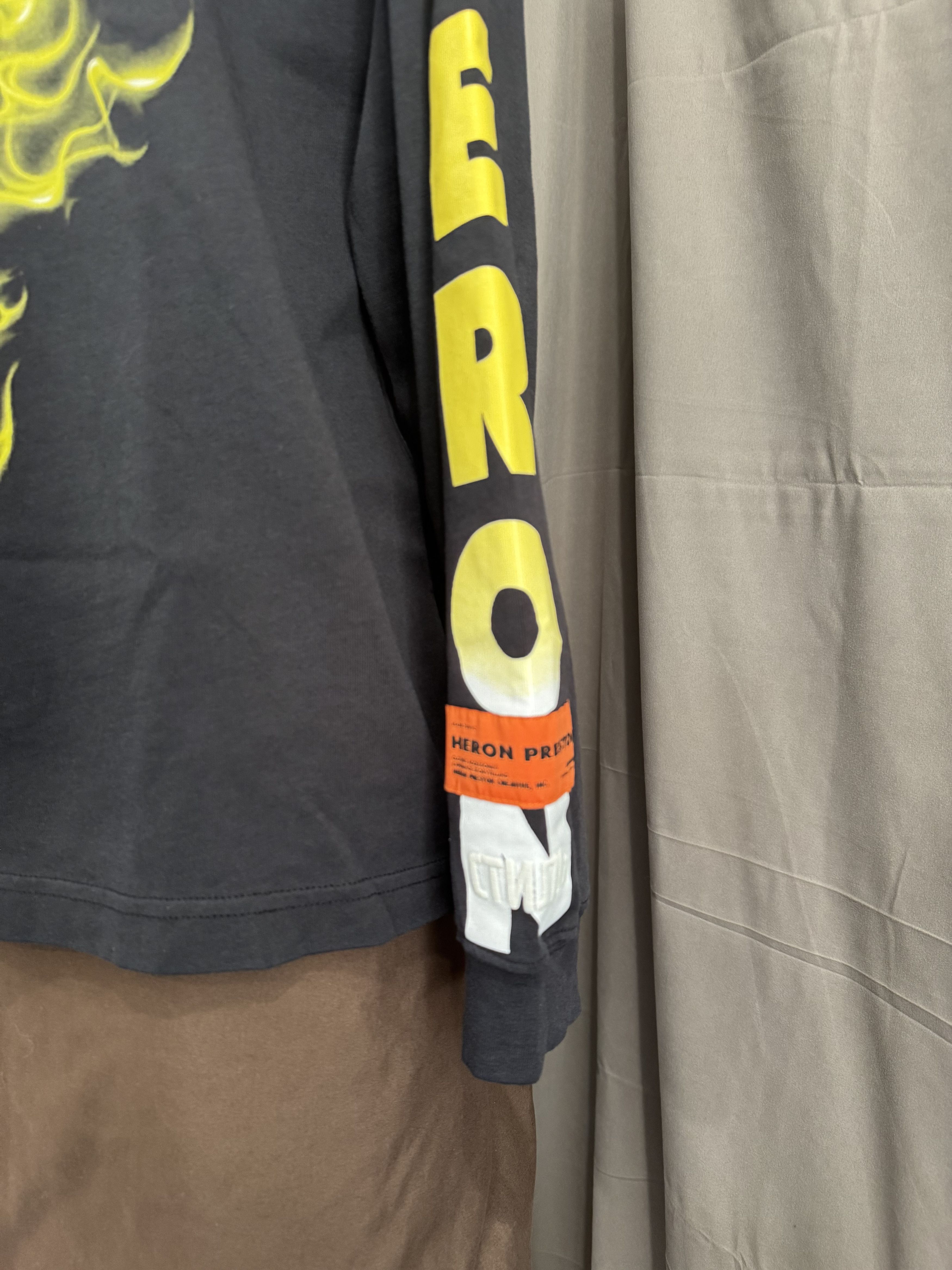 Heron Preston Heron Preston Fire Skull Long Sleeve Shirt Size X Small Size US XS / EU 42 / 0 - 3 Thumbnail
