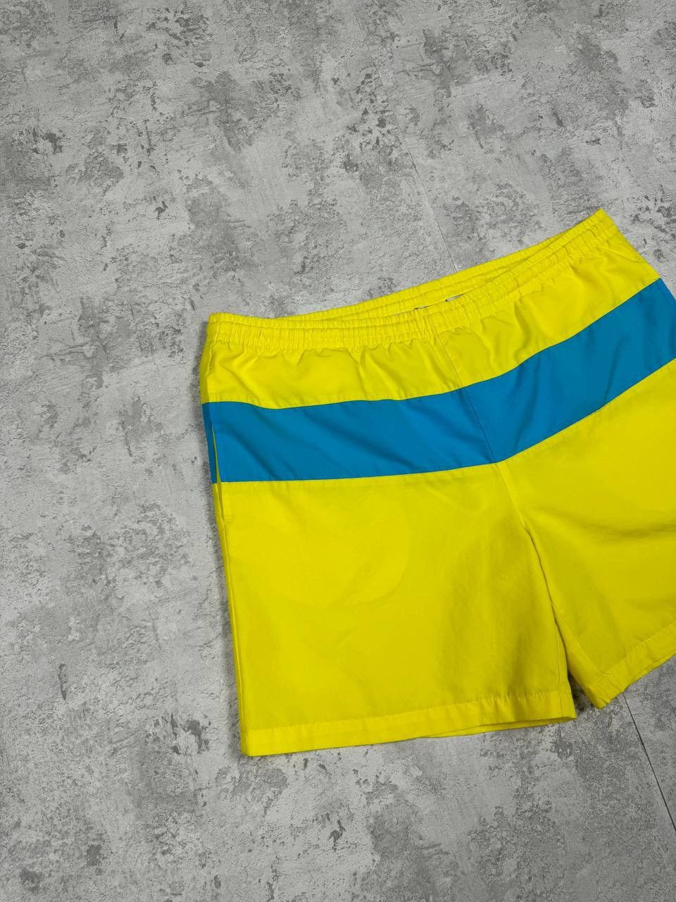 Nike Vintage Nike Blue/Yellow Shorts Size M Size US 33 - 2 Thumbnail