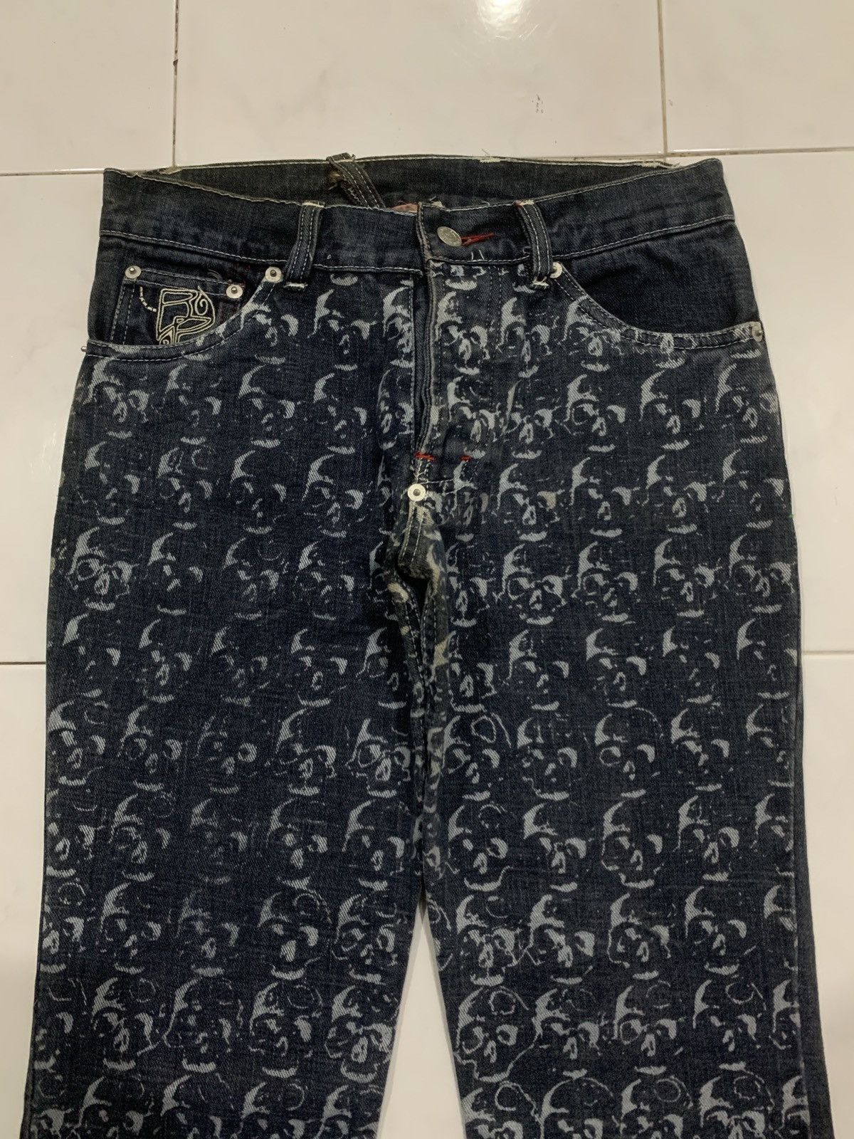 Japanese Brand Vintage Buddhist Punk Skull All Over Print Flared Jeans Size US 27 - 3 Thumbnail