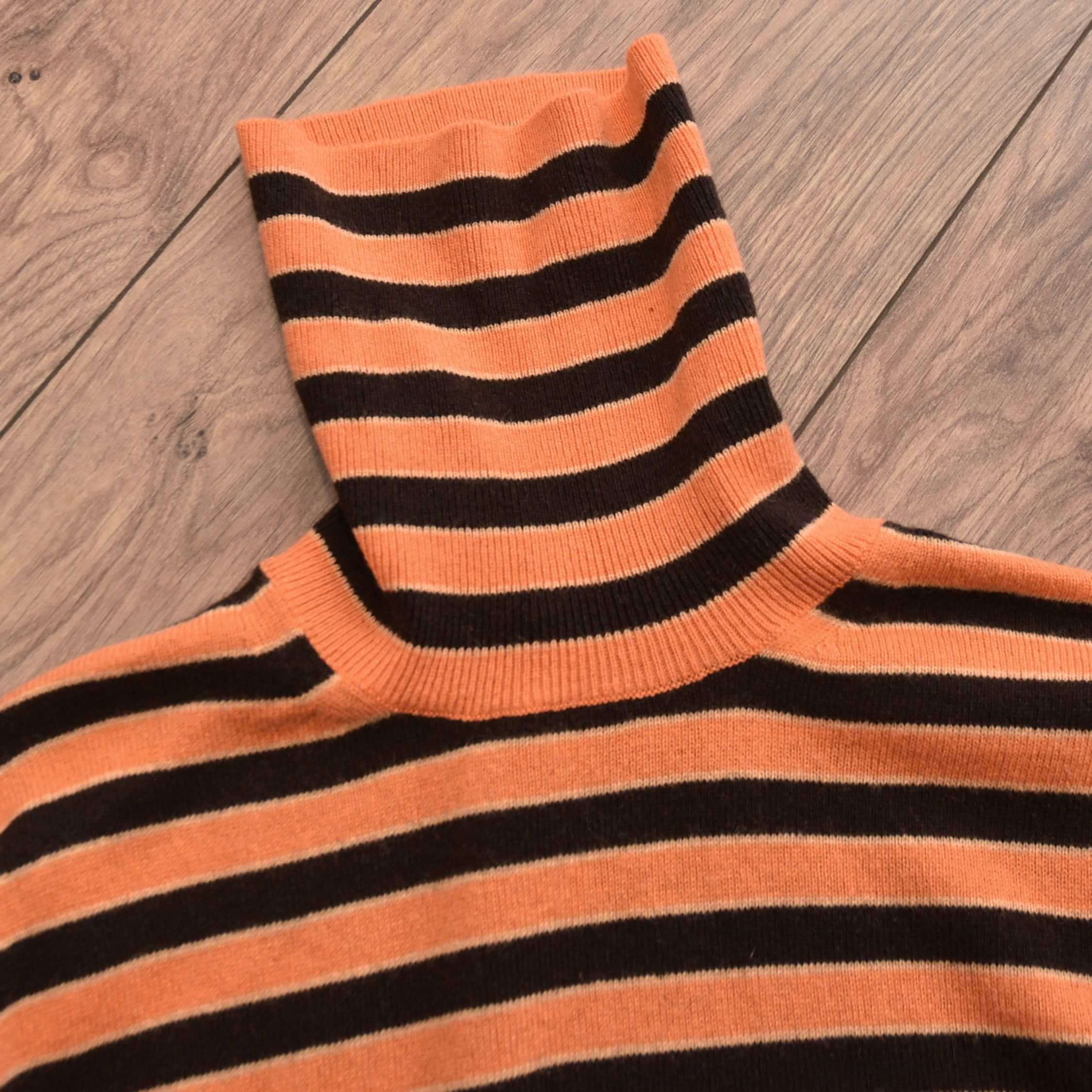Marni × Uniqlo MARNI x UNIQLO Orange Striped 100% Cashmere Turtleneck Size XS / US 0-2 / IT 36-38 - 8 Thumbnail