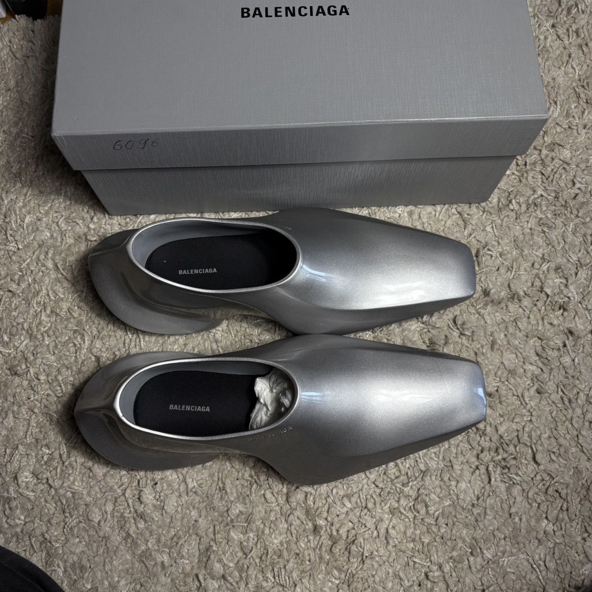 Balenciaga Balenciaga Space shoes Size US 9 / EU 42 - 12 Thumbnail