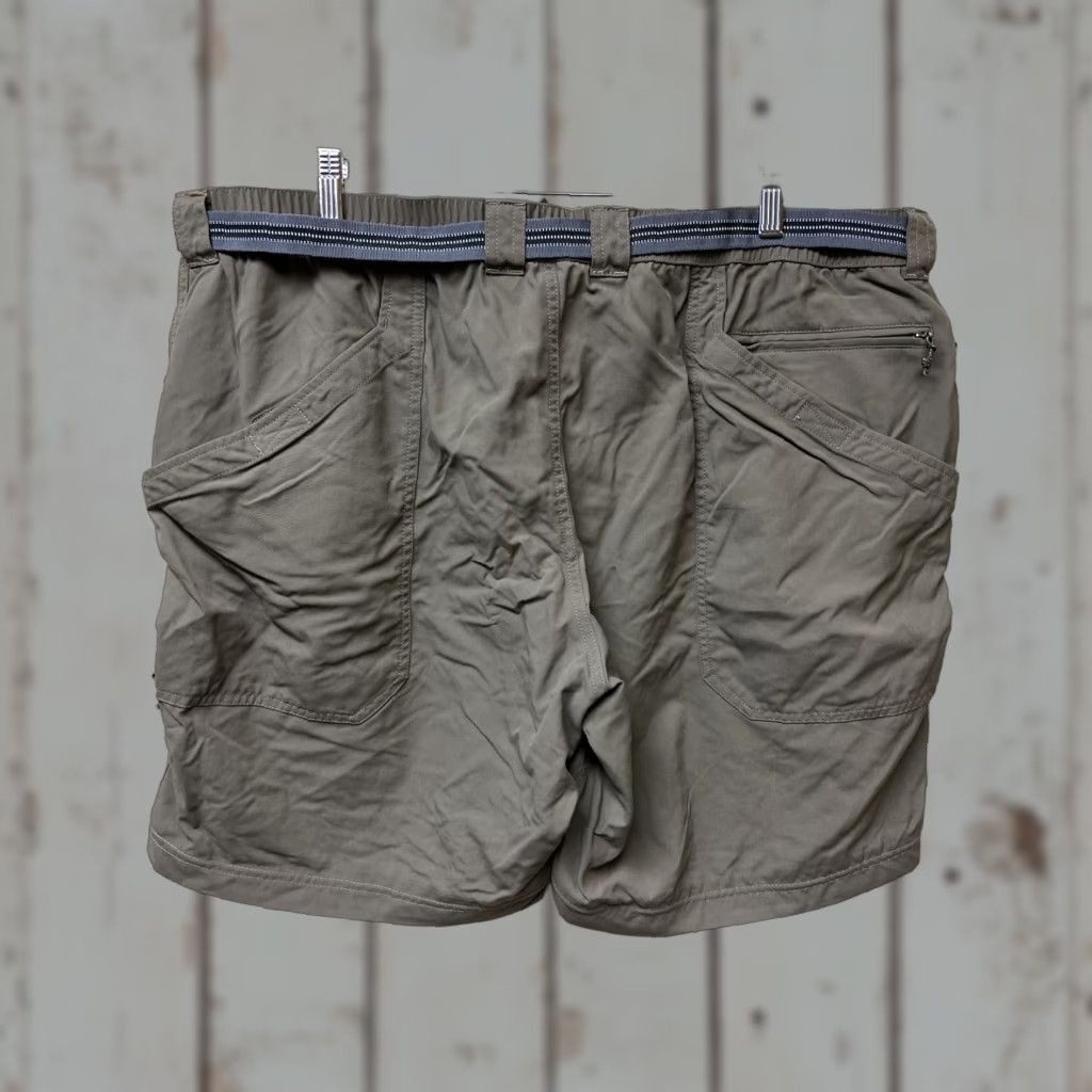 Vintage LL Bean Men Nylon Cargo Outdoor Hiking Fishing Shorts Belting Brown/Green 42 Regular Belted Cargo Pocket Pockets Outdoor Mens Shirt? Size US 42 / EU 58 - 1 Thumbnail