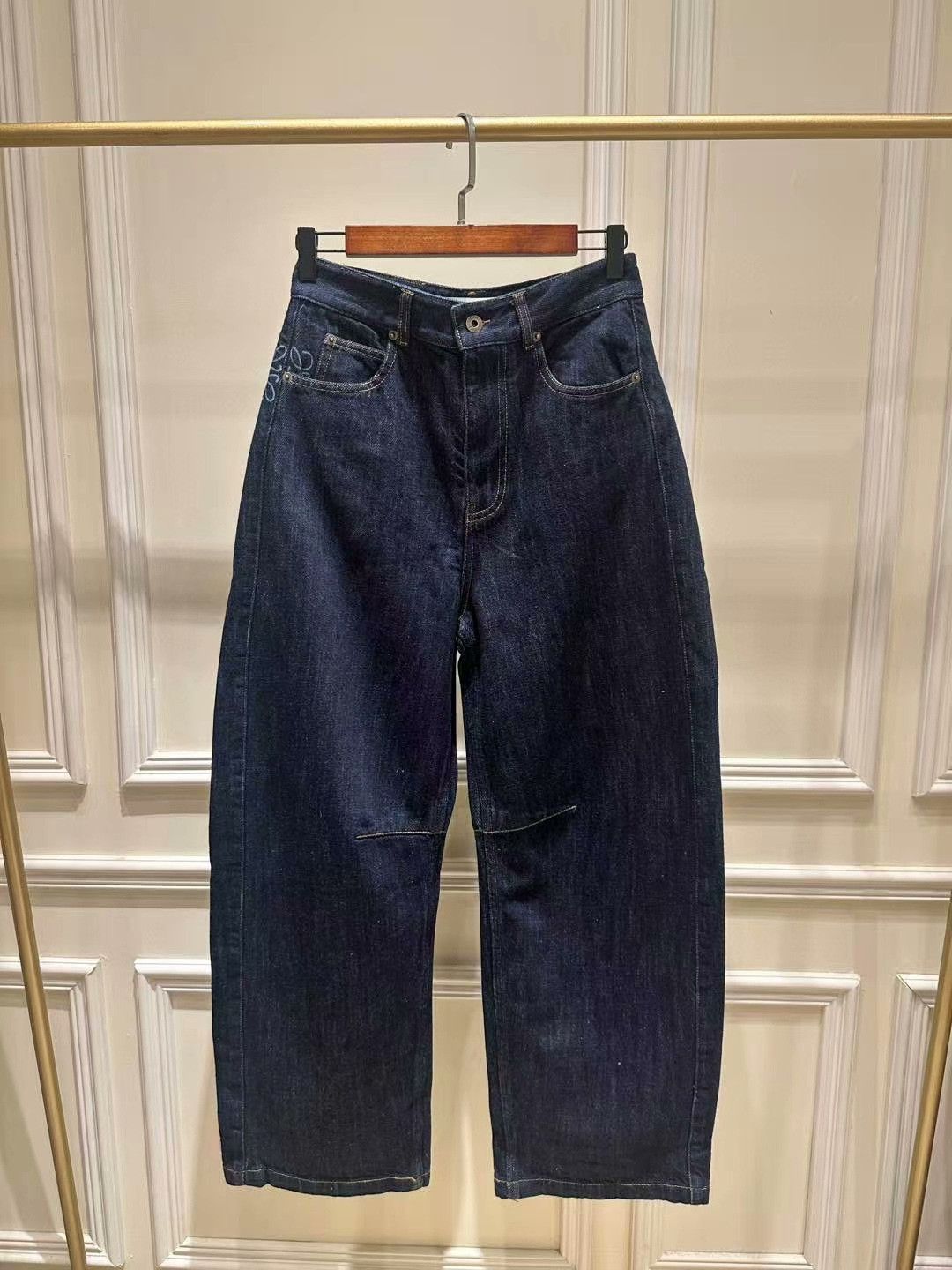 Saint Laurent Paris LOEWE Women's Dark Blue Denim Jeans Size 25" / US 0 / IT 36 - 1 Thumbnail