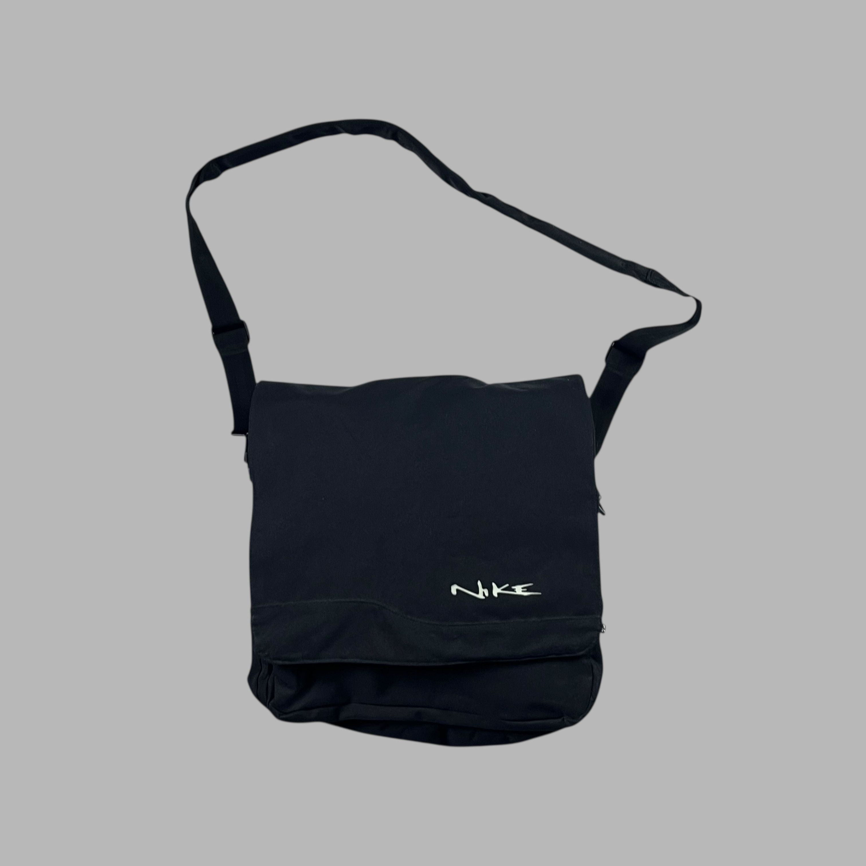 バッグ Nike Lab x Real Tree camo crossbody bag REALTREE X NIKE — Matthew Blunt