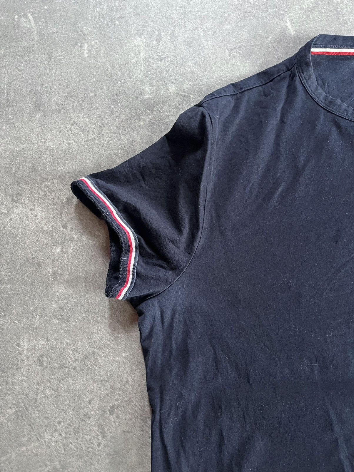 Moncler Moncler Maglia Patch Logo Navy Blue Pocket Tee L XL Size US XL / EU 56 / 4 - 5 Thumbnail