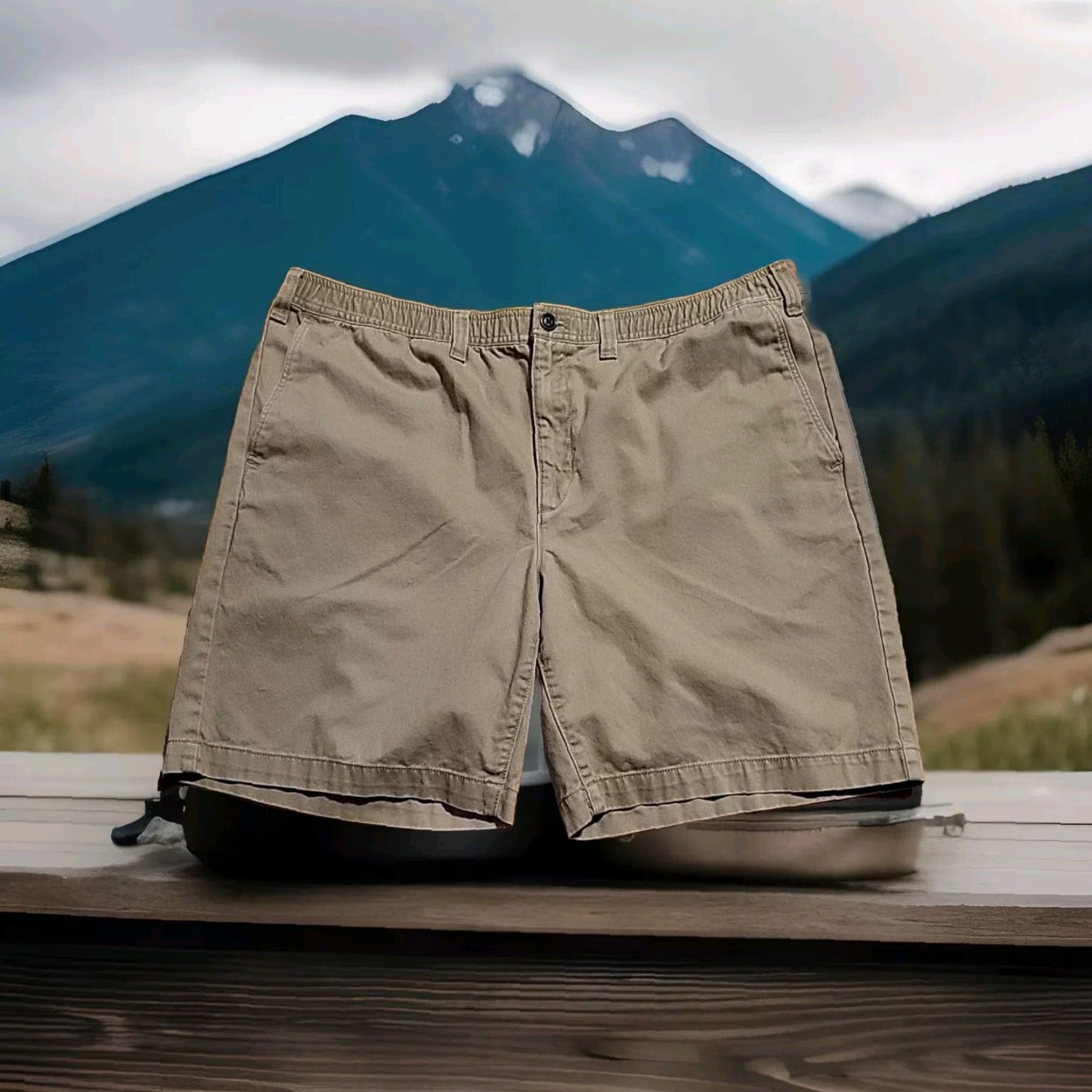 Eddie Bauer VINTAGE Eddie Bauer Chino Shorts Mens XXL 42x8 Beige Flat Front Cotton Y2K Size US 39 - 2 Thumbnail