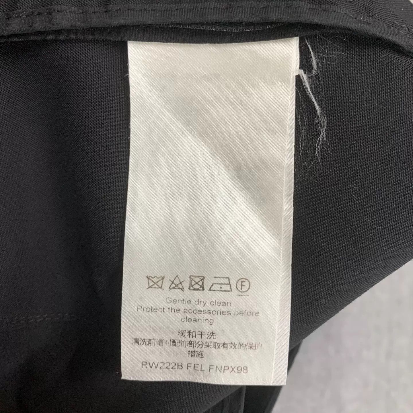 Louis Vuitton LV black wool casual wideleg pants size 36 95 new Size 26" / US 2 / IT 38 - 5 Thumbnail