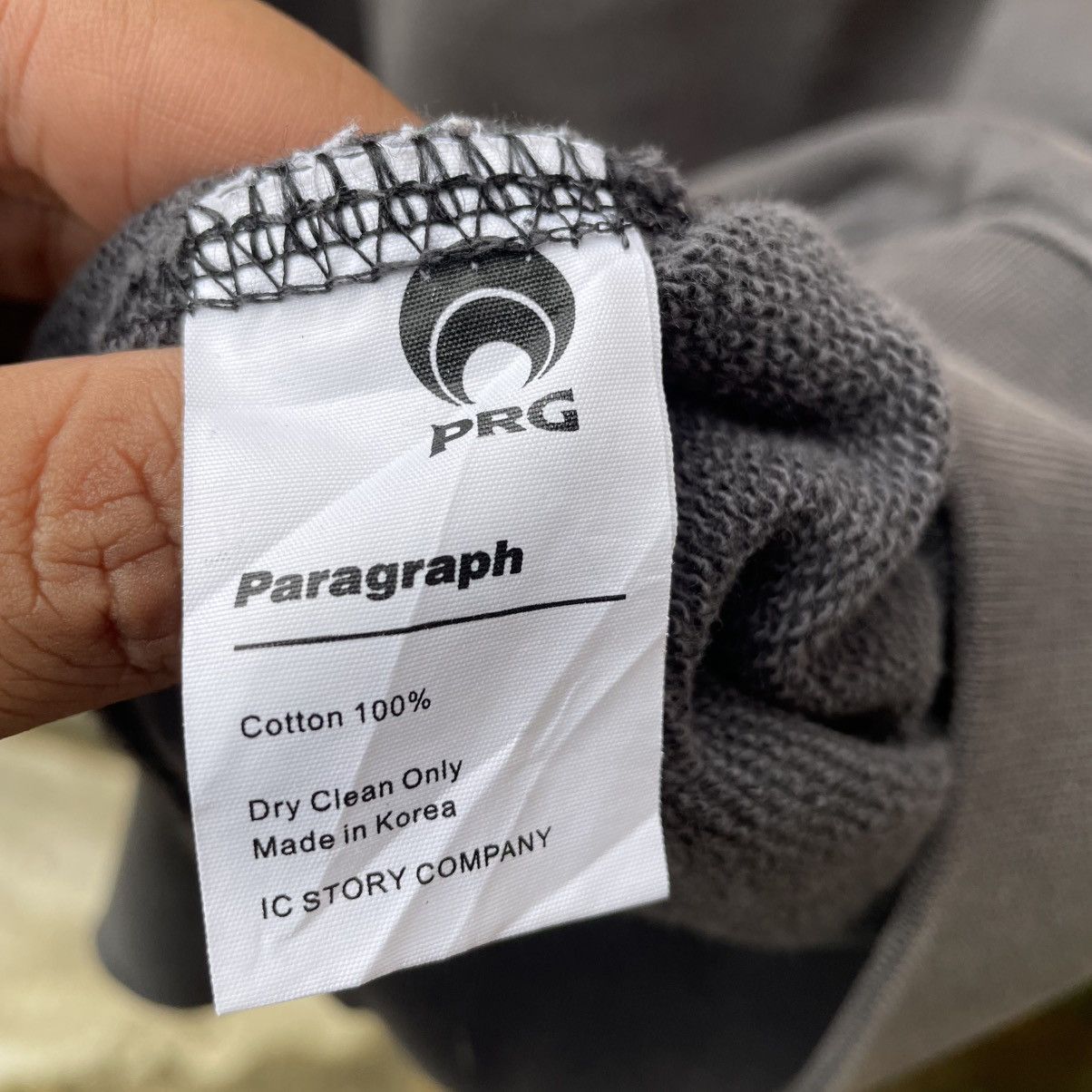 Japanese Brand 🔥Paragraph Embroidered Spelllout Crewneck Boxy Sweatshirt Size US XL / EU 56 / 4 - 10 Thumbnail