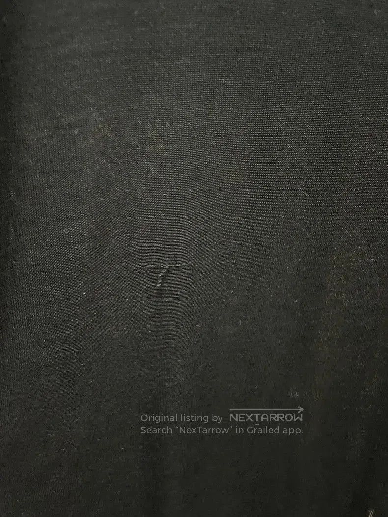 Saint Laurent Paris Saint Laurent Silk Short Sleeve Top. Size US S / EU 44-46 / 1 - 6 Thumbnail