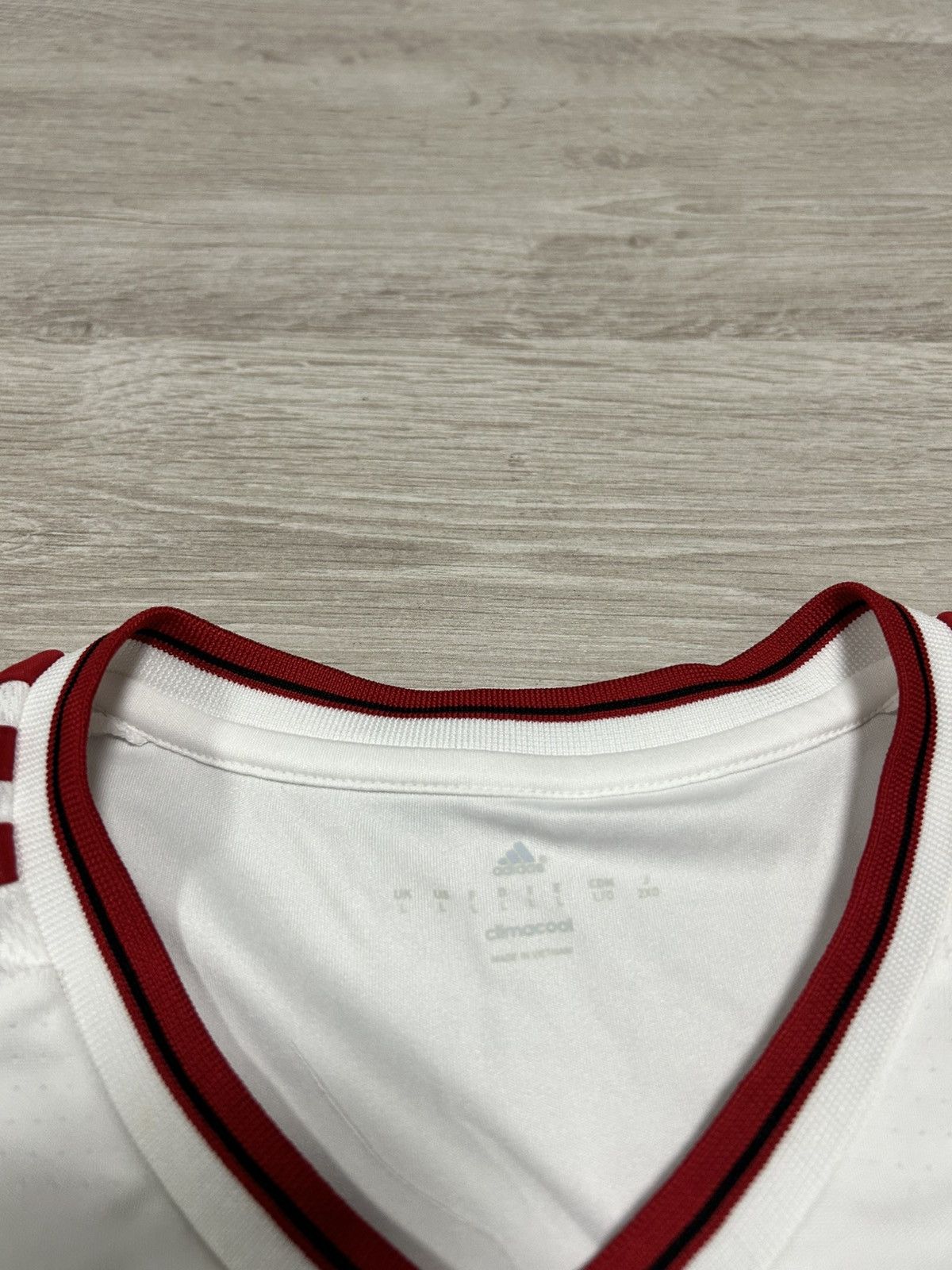 Adidas Adidas Soccer Jersey Manchester United 2015 away size L Size US L / EU 52-54 / 3 - 3 Thumbnail