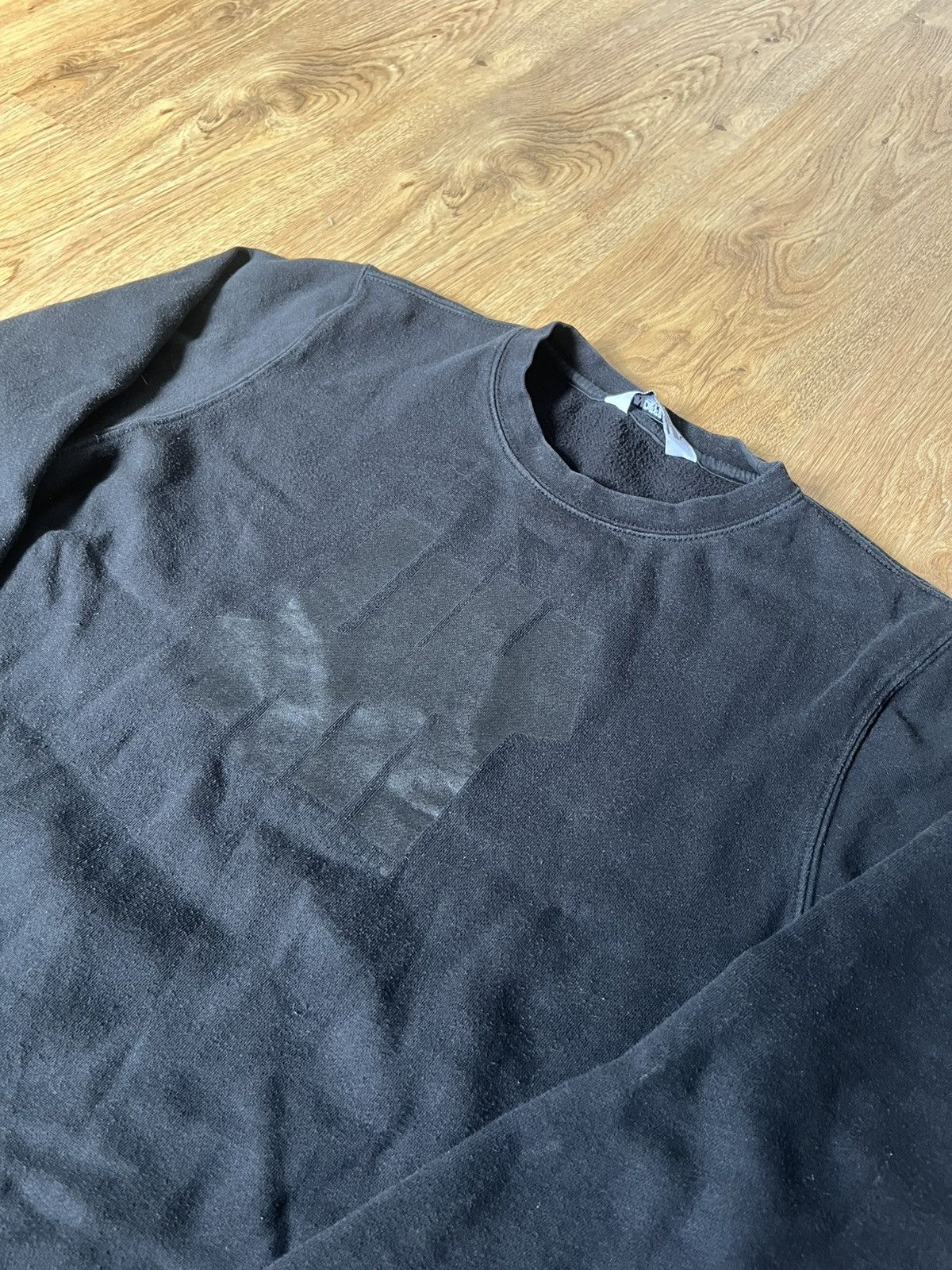 Undefeated Undefeated Tonal Logo Crewneck Sweatshirt Size US M / EU 48-50 / 2 - 2 Thumbnail