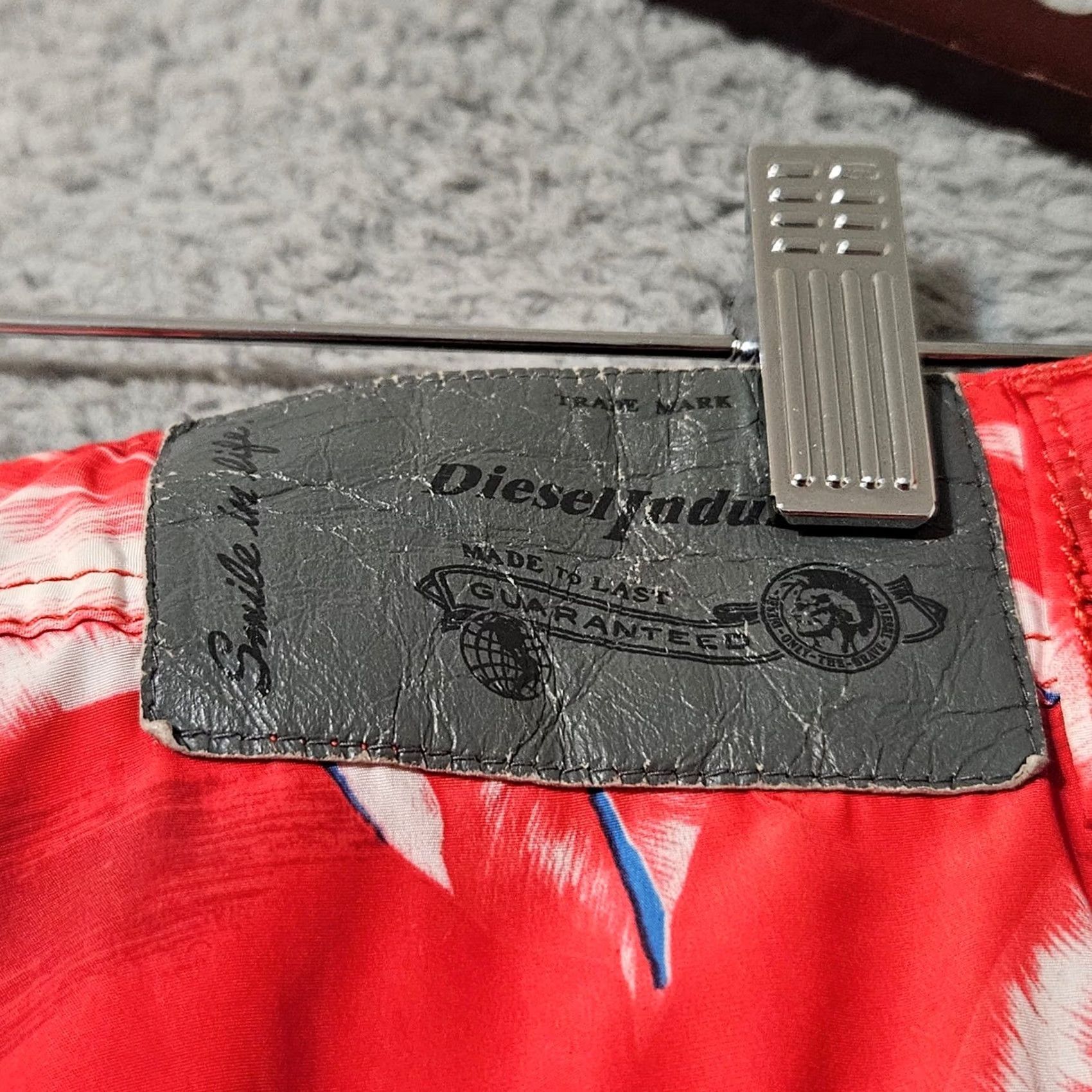 Diesel Diesel Beachwear Swim Trunks Board Shorts Hawaiian Red Men's 32 Regular Bottom Boys? Size US 32 / EU 48 - 5 Thumbnail