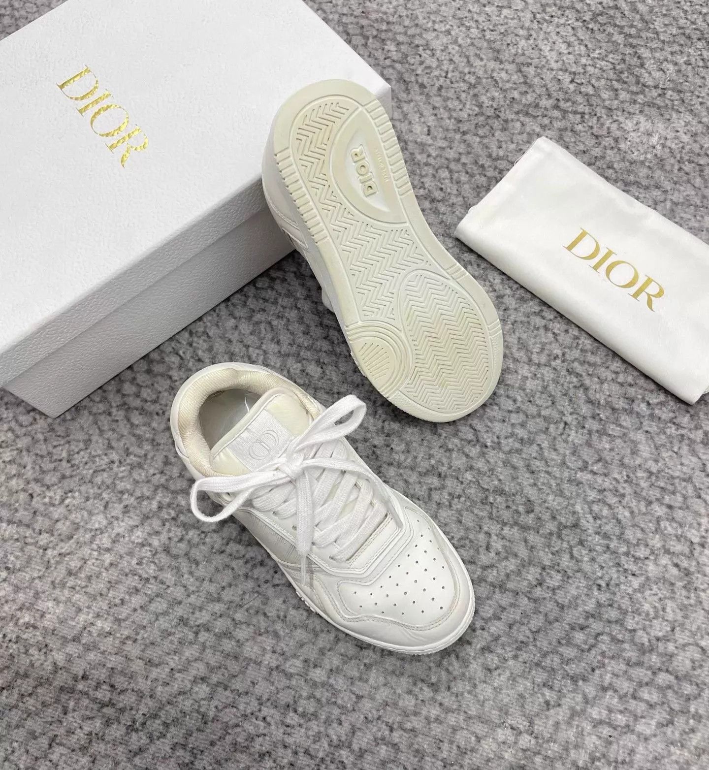 Dior DIOR Women's White Leather Sneakers 36 Embossed Cutout Size US 5.5 / IT 35.5 - 5 Thumbnail