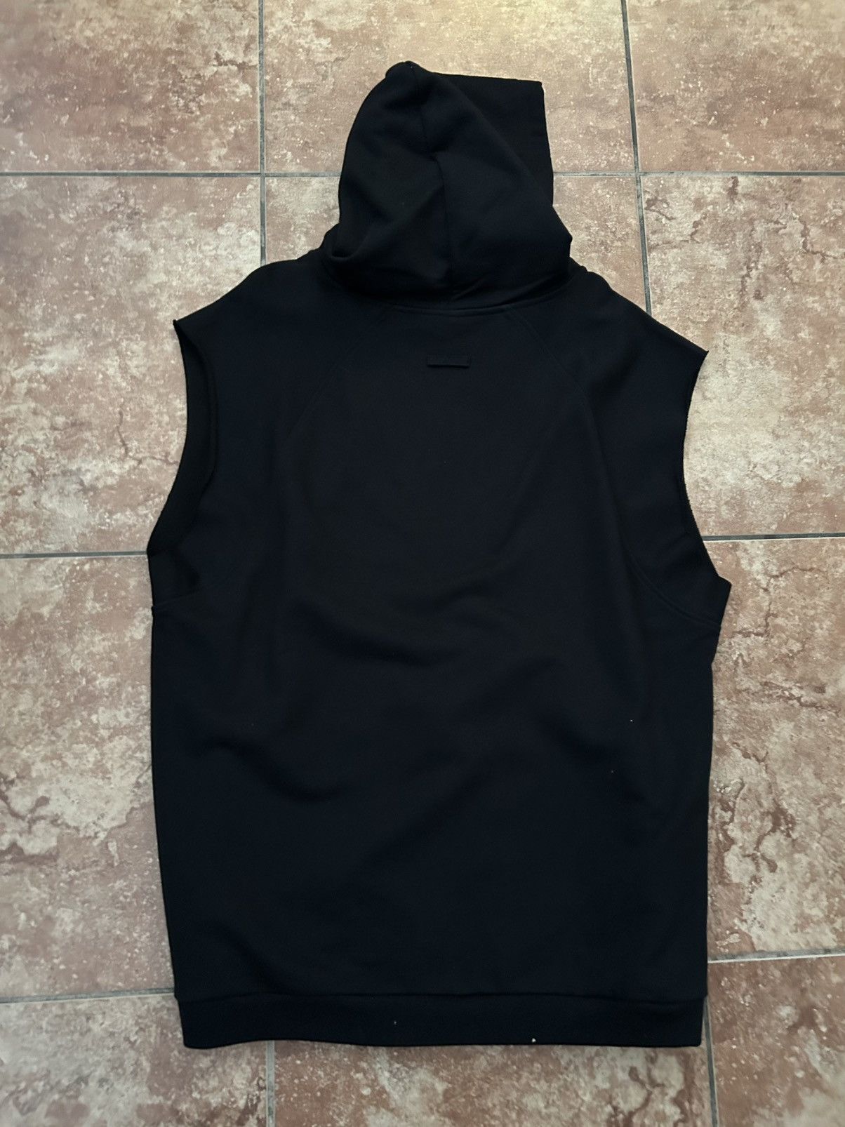 Raf Simons Raf simons sleeveless hoodie runway edition brand new! Size US M / EU 48-50 / 2 - 5 Thumbnail
