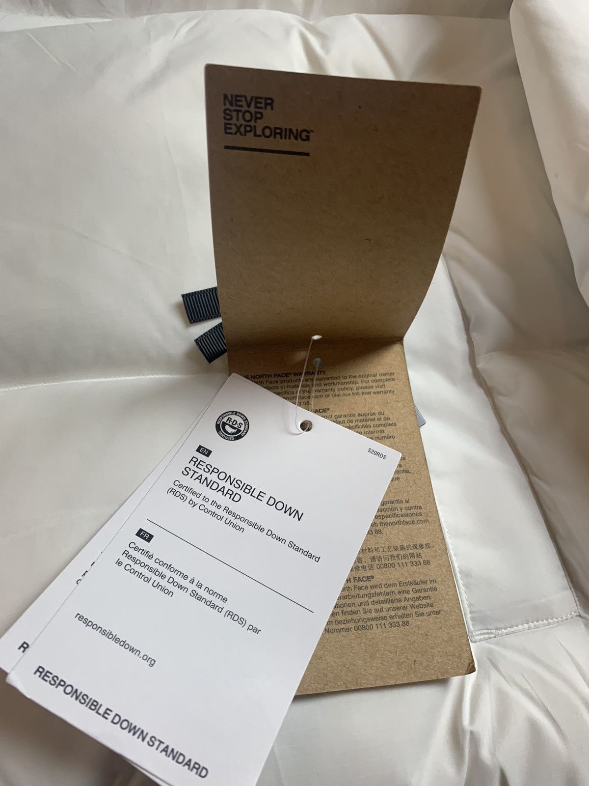 The North Face North Face Jacket 700 Nuptse white Size US M / EU 48-50 / 2 - 6 Thumbnail