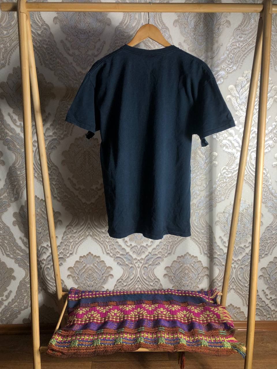 Vintage VERY RARE QUUEN TOUR T-SHIRT ONE NIGHT LIVE IN CONCERT 90s Size US XL / EU 56 / 4 - 4 Thumbnail