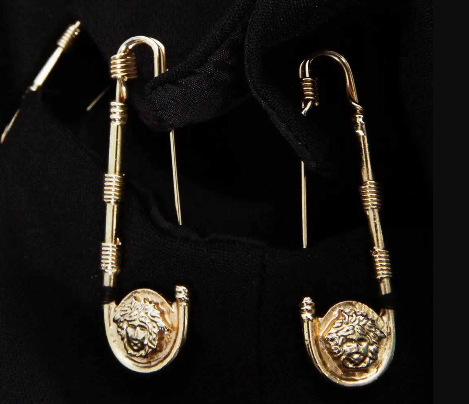 Versace Gianni Versace Safety Pin S/S 1994 Couture Runway XS Dress Size XS / US 0-2 / IT 36-38 - 6 Thumbnail