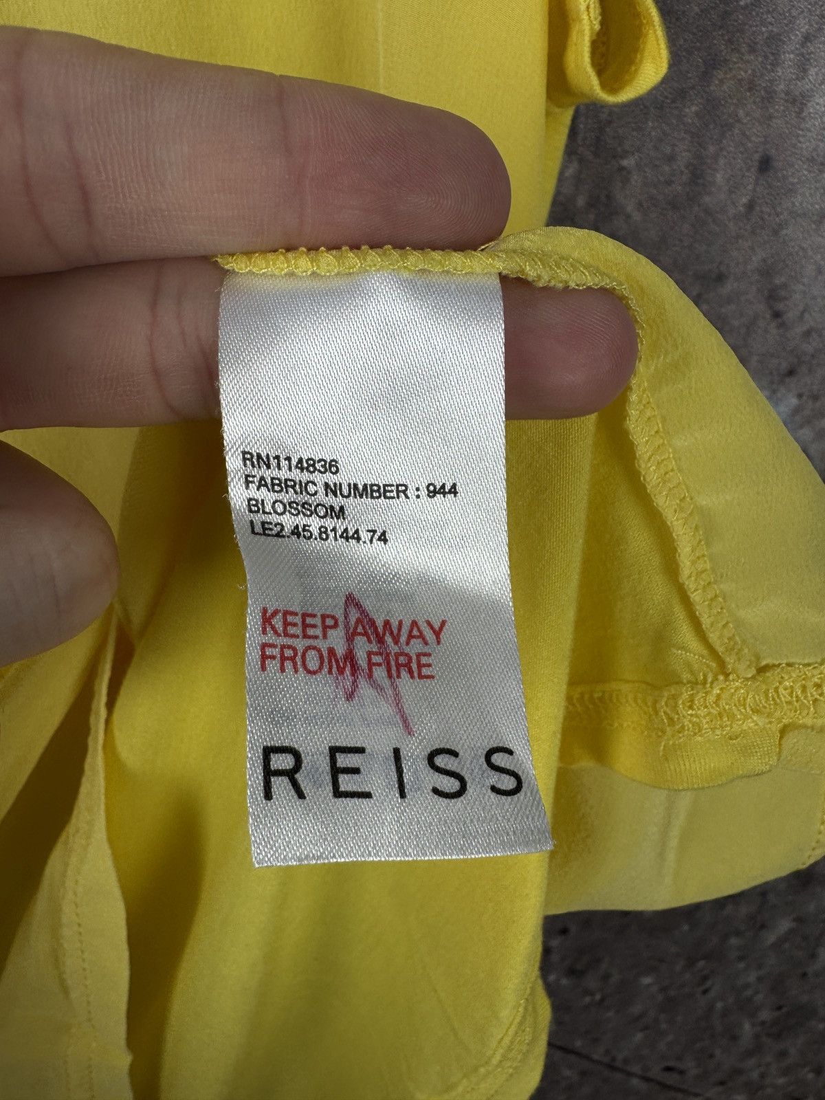 Cos Women’s Reiss T-Shirt Streetwear Size XS Size XS / US 0-2 / IT 36-38 - 5 Thumbnail