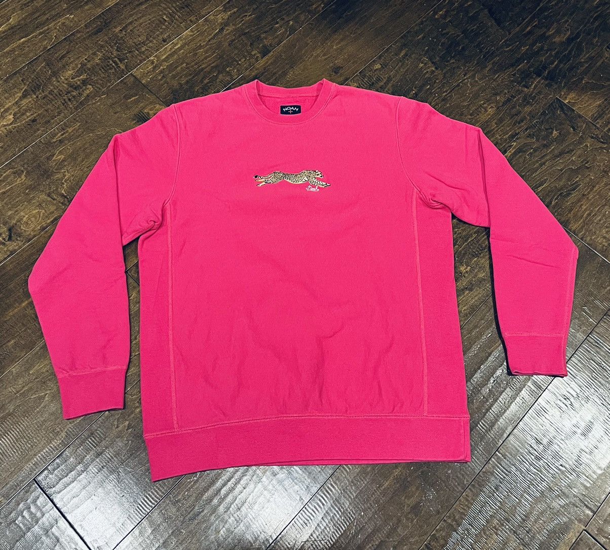 Noah Noah hot pink Cheetah 🐆 embroidered crewneck sweatshirt $145