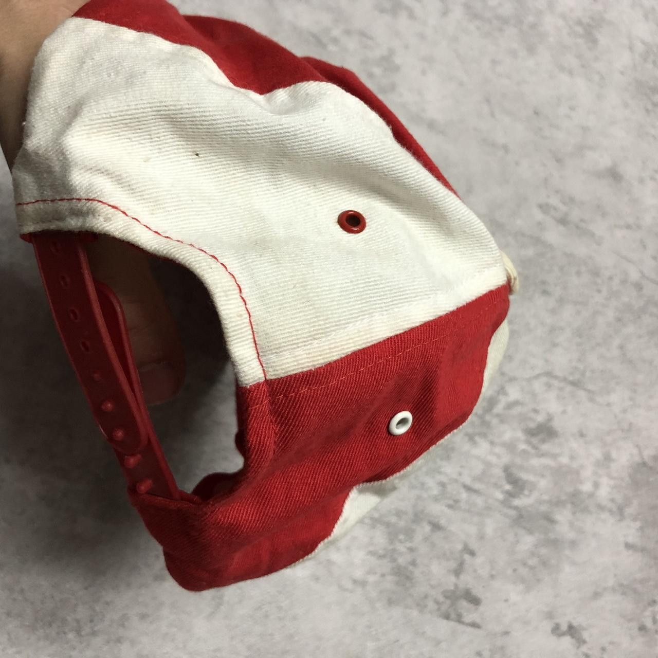Other Red and white vintage snapback hat accessories Size ONE SIZE - 2 Thumbnail