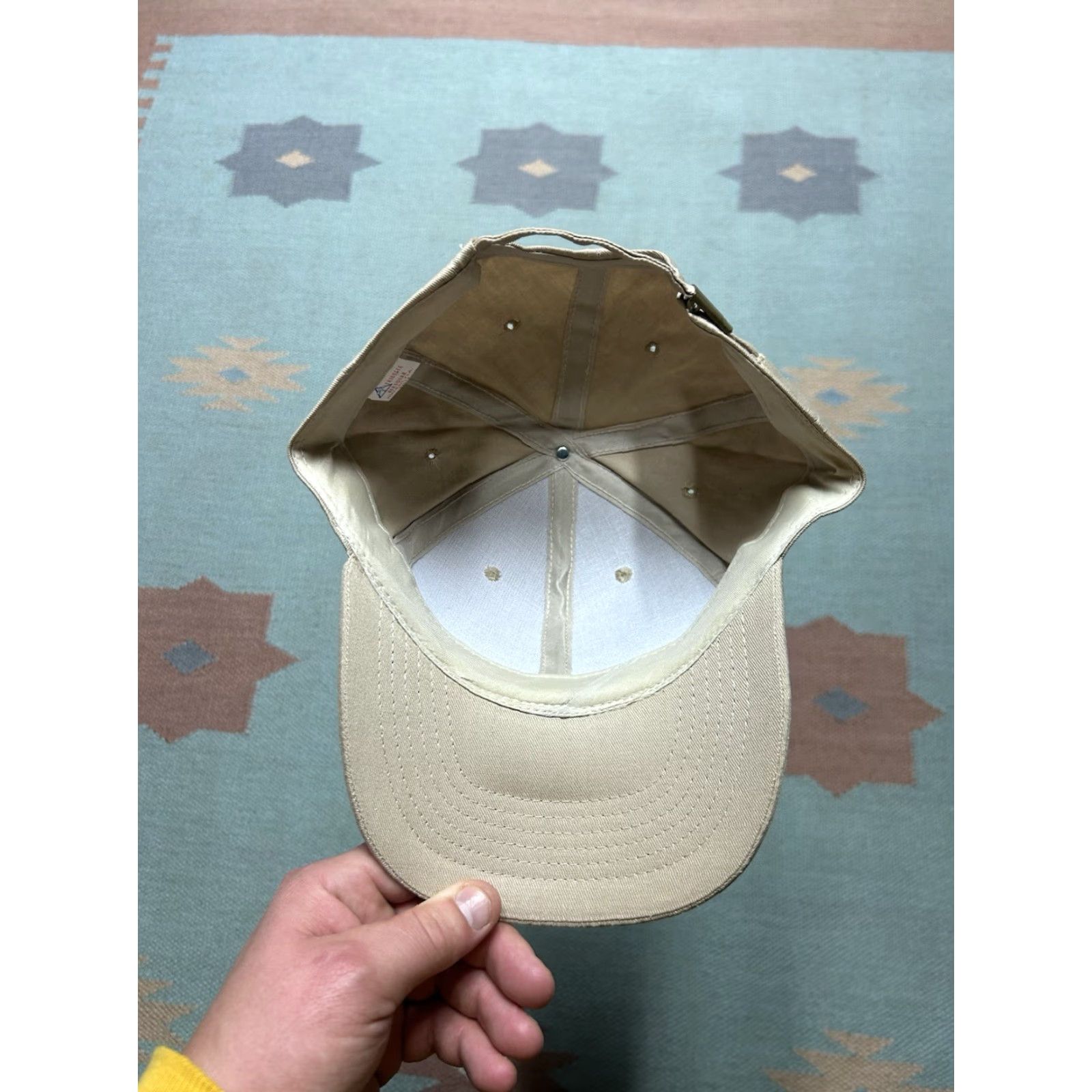 Vintage VINTAGE strapback hat cap Alaska totem kachina beige tan adjustable adult Mens Beige Alaska totem kachina strapback hat cap adjustable Mens Size ONE SIZE - 6 Thumbnail