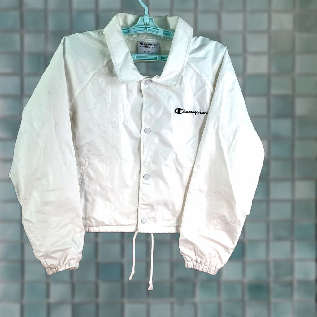 Champion VINTAGE Champion Windbreaker Jacket Mens Size L White 90s Retro Lightweight Size US L / EU 52-54 / 3 - 1 Thumbnail
