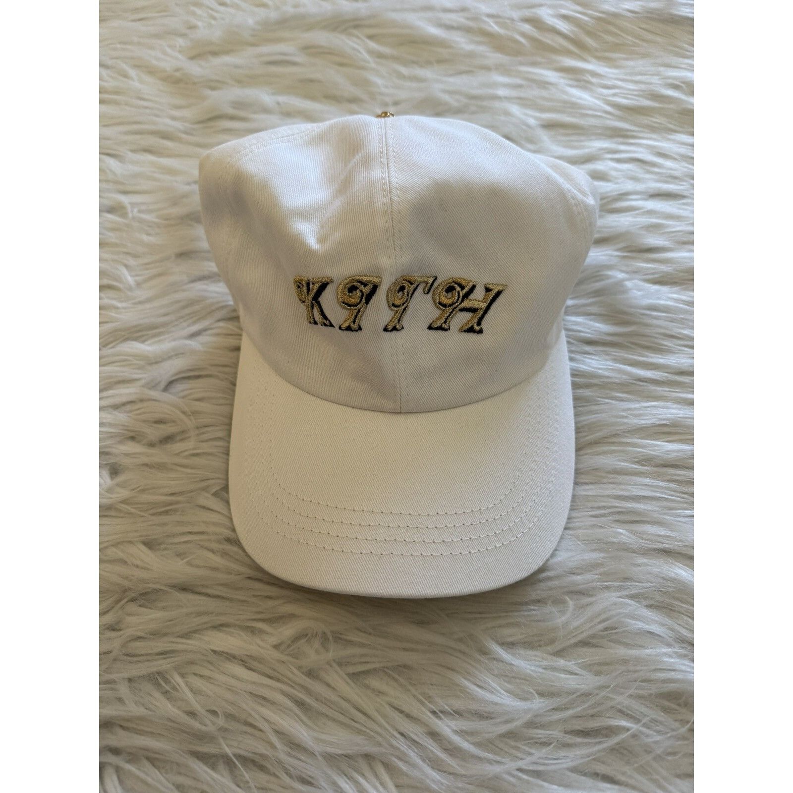 Kith × Versace KITH x Versace New Logo Cap Hat White 58 Size ONE SIZE - 1 Thumbnail