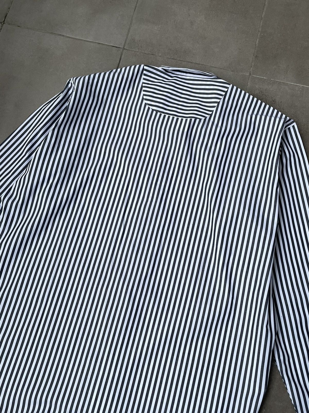Henrik Vibskov !DS! AW23 Henrik Vibskov Chow Stripped White Black Shirt Size US L / EU 52-54 / 3 - 17 Thumbnail