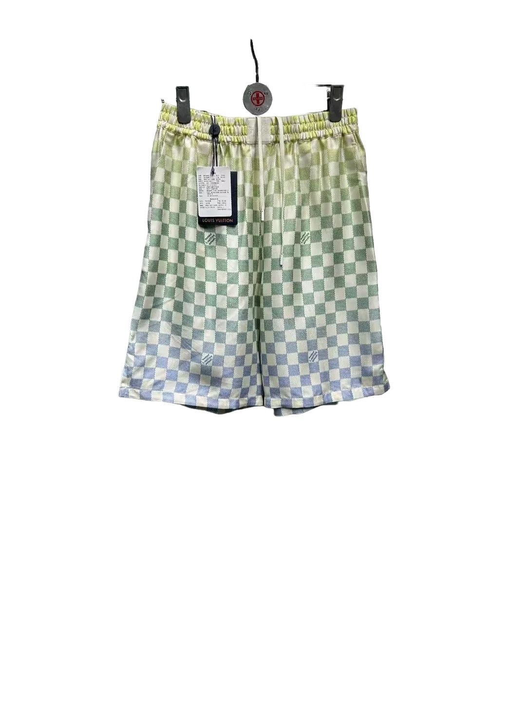Louis Vuitton Louis Vuitton Checkerboard Shorts US 30 Size US 30 / EU 46 - 1 Thumbnail