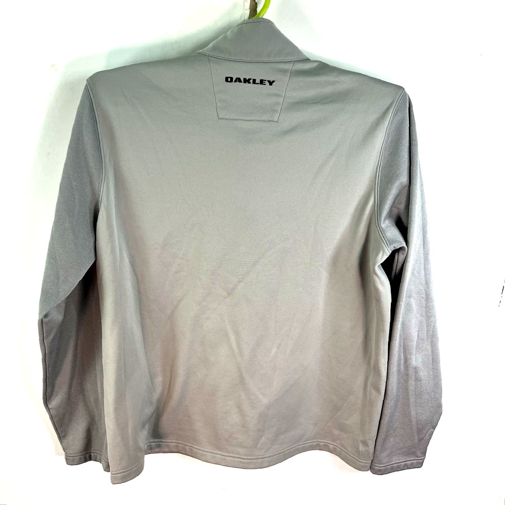 Oakley Oakley Sweatshirt 1/4 Zip Pullover Mens L Gray Mock Neck Fleece Long Sleeve Solid Outdoor Winter Fall Spring Regular Fit Size US L / EU 52-54 / 3 - 6 Thumbnail