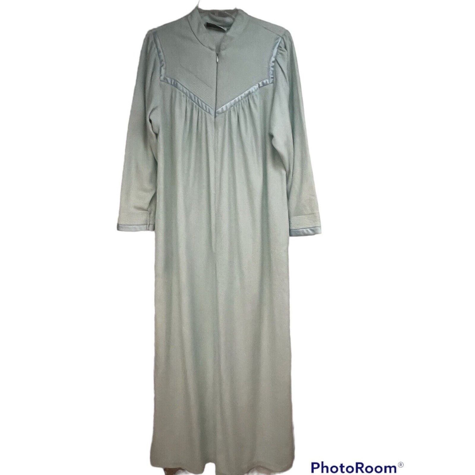 Vintage Vintage Blue Satin Velour Long Zip Robe Medium Pockets Size ONE SIZE - 1 Thumbnail