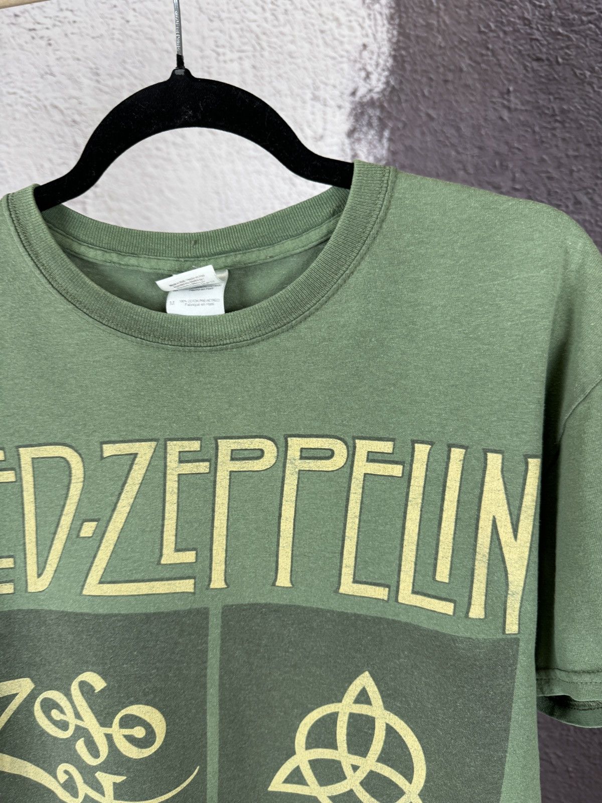 Band Tees Gildan Led Zeppelin vintage 2012 faded band tee shirt Size US M / EU 48-50 / 2 - 5 Thumbnail