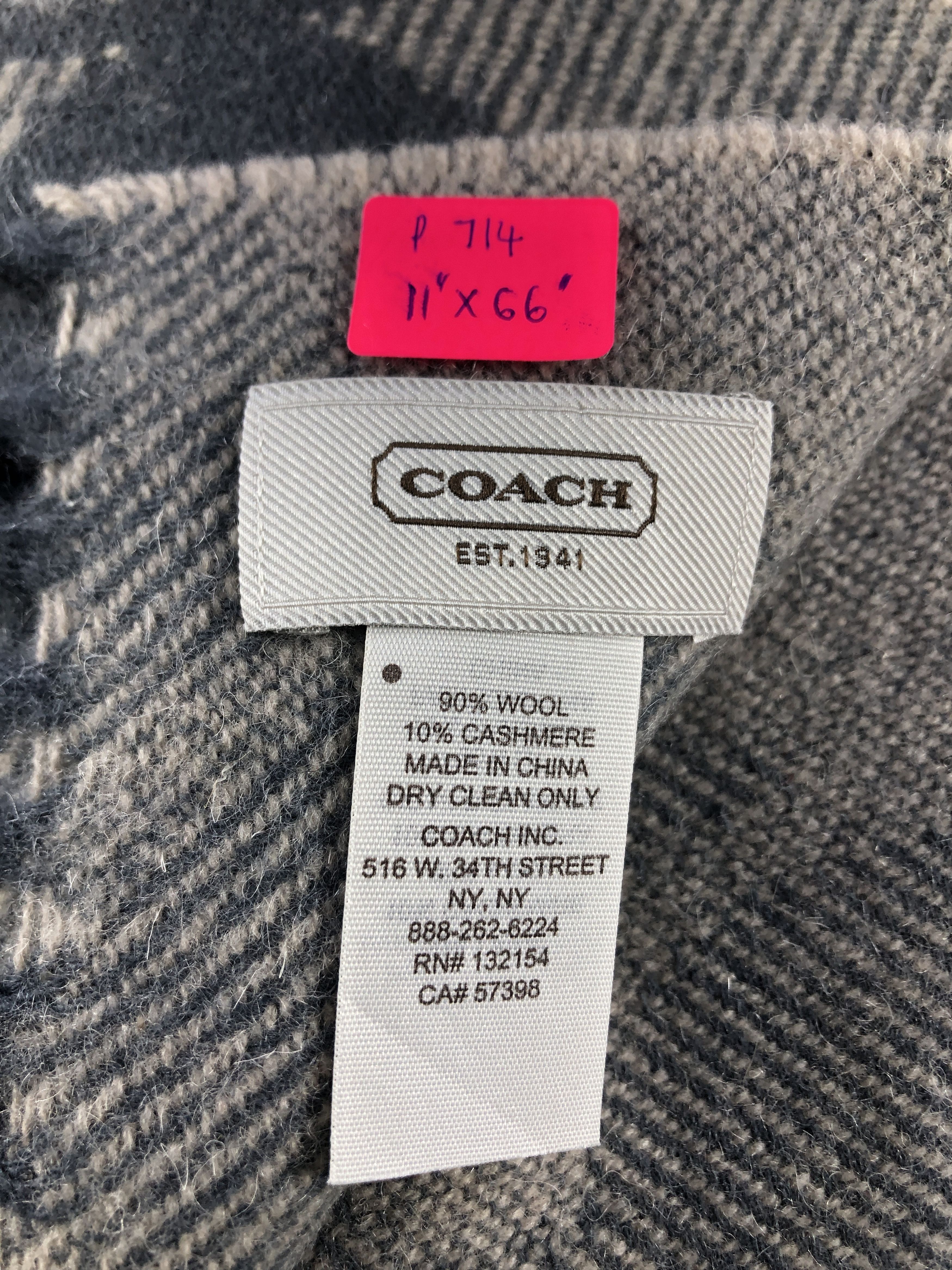 Coach Coach Monogram Scarf / Muffler / Neckwear P714 Size ONE SIZE - 4 Thumbnail
