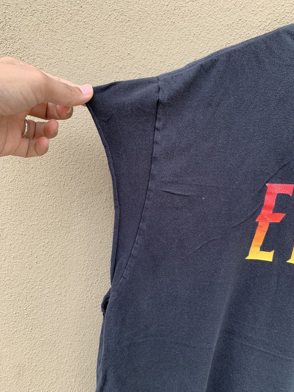 Etnies Thrashed Faded Ethies Skateboard Sleeveless Oversized Tshirt Size US XXL / EU 58 / 5 - 2 Thumbnail