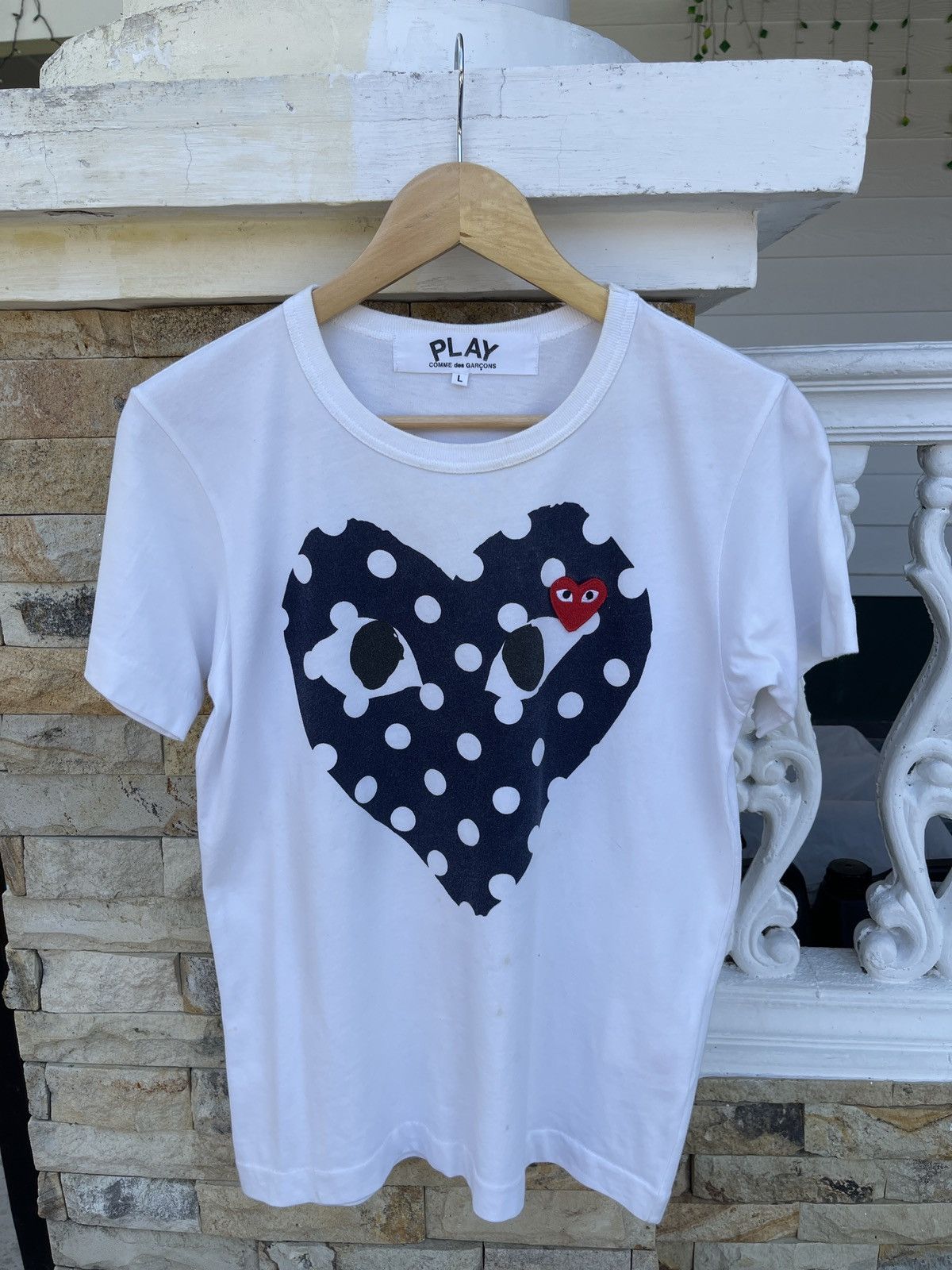 Comme des Garcons × Comme des Garcons PLAY × Comme des Garcons SHIRT Last Drop🔥Rare🔥Comme Des Garcons Play Double Heart Logo Tee Size US L / EU 52-54 / 3 - 1 Thumbnail