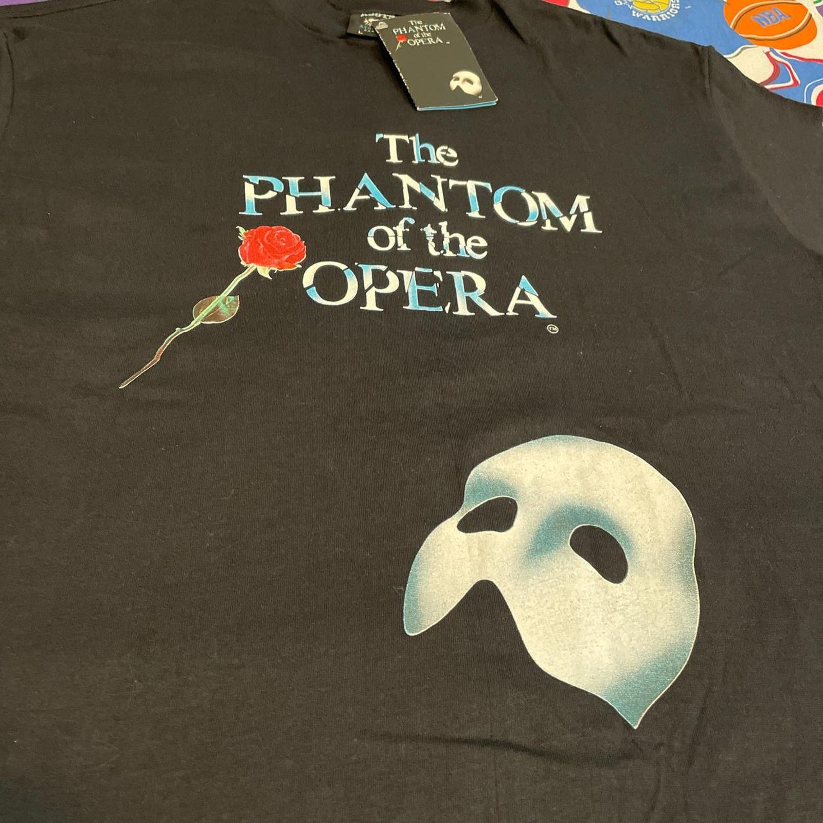 Vintage Vintage 90s The Phantom of the Opera Broadway NWT Rare Tee Size US L / EU 52-54 / 3 - 3 Thumbnail