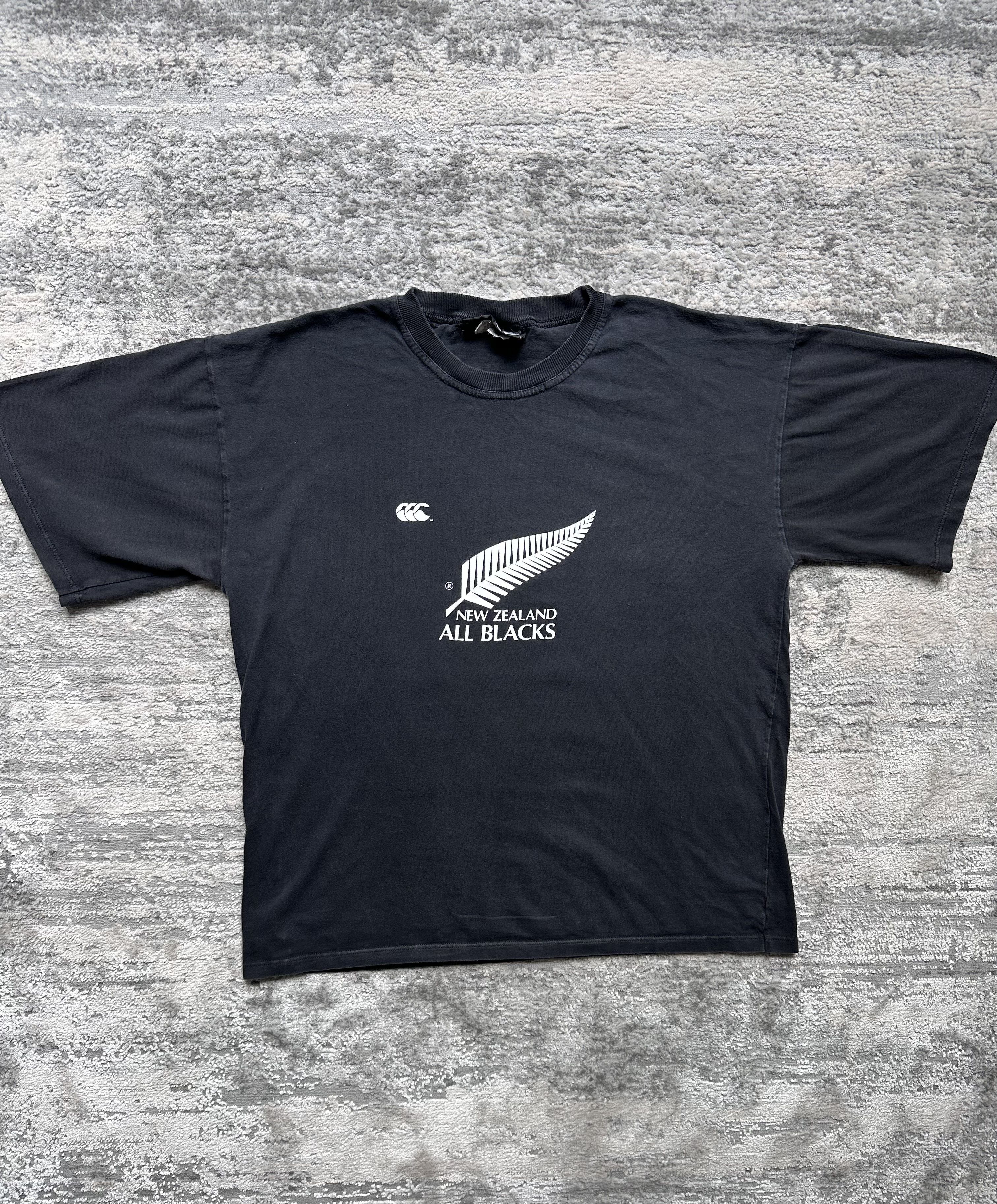 Canterbury of New Zealand Canterbury of New Zealand t shirt vintage Size US L / EU 52-54 / 3 - 1 Thumbnail