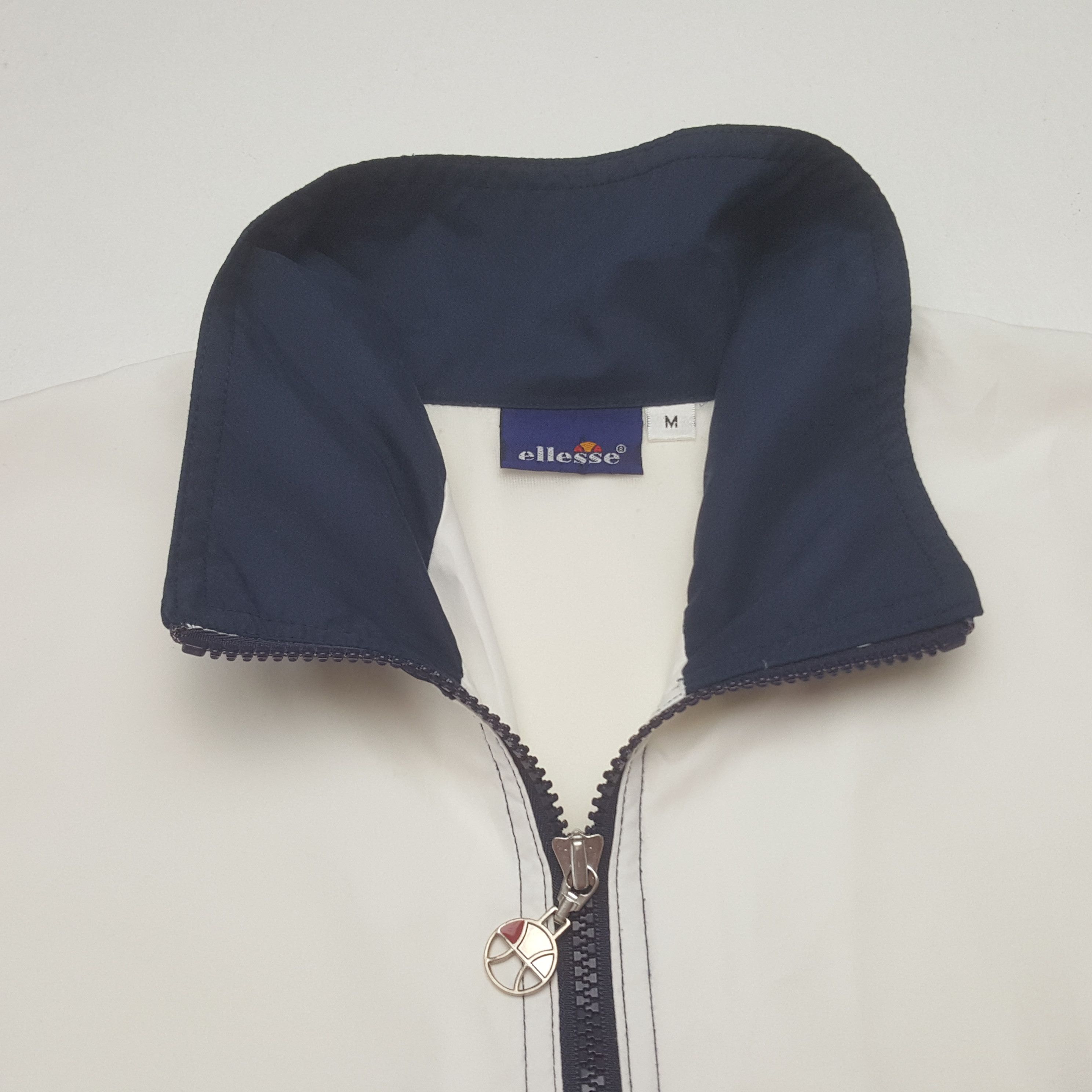 Ellesse Vintage Ellesse Windbreaker Jacket C314N9 Size US M / EU 48-50 / 2 - 5 Thumbnail