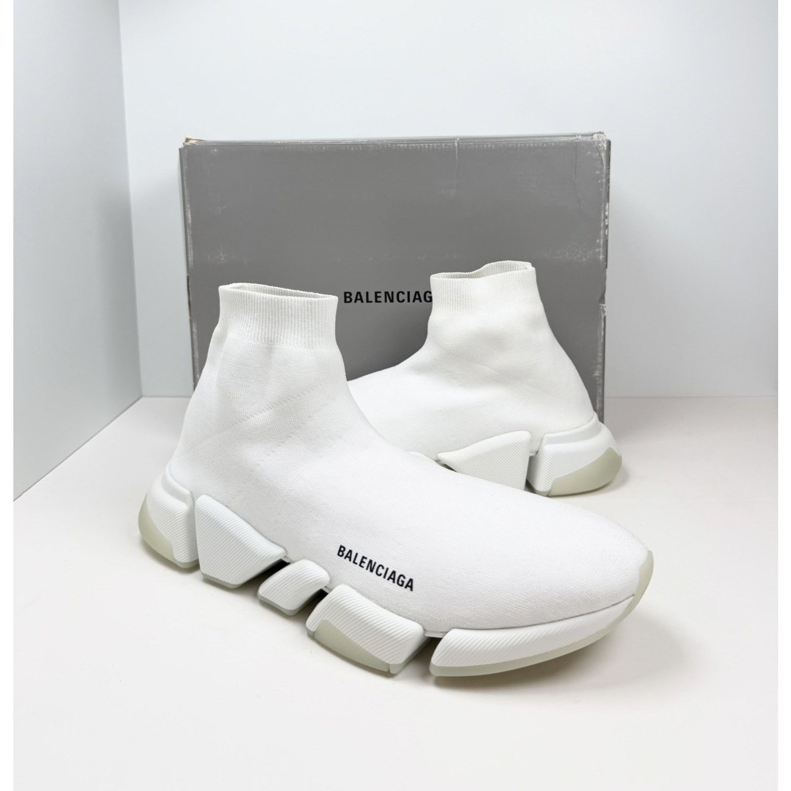 Balenciaga Size 47EU/14US - Balenciaga Speed 2.0 Triple White NEW Size US 14 / EU 47 - 2 Thumbnail