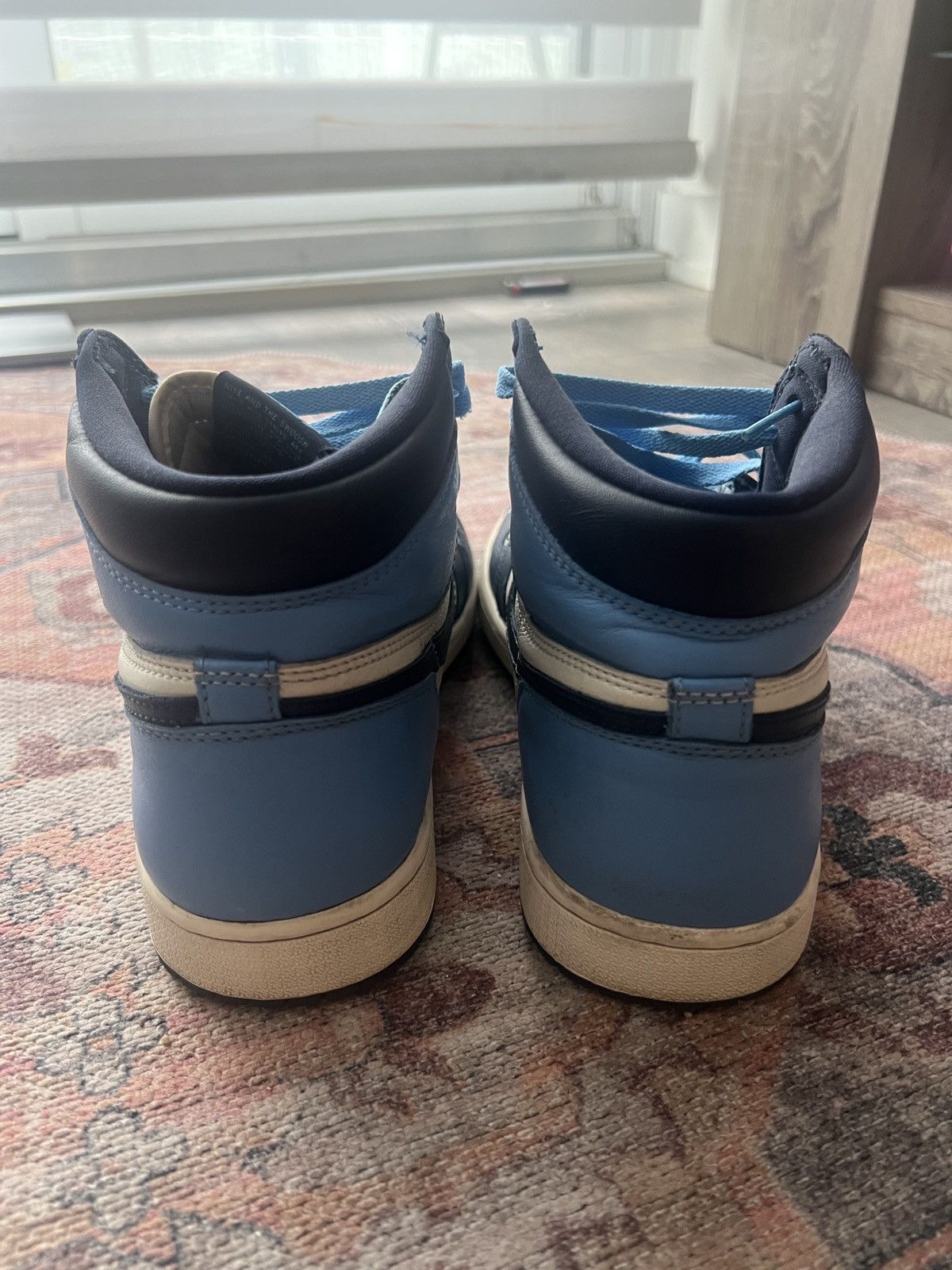 Nike Nike Air Jordan 1 Obsidian Size US 10 / EU 43 - 6 Thumbnail